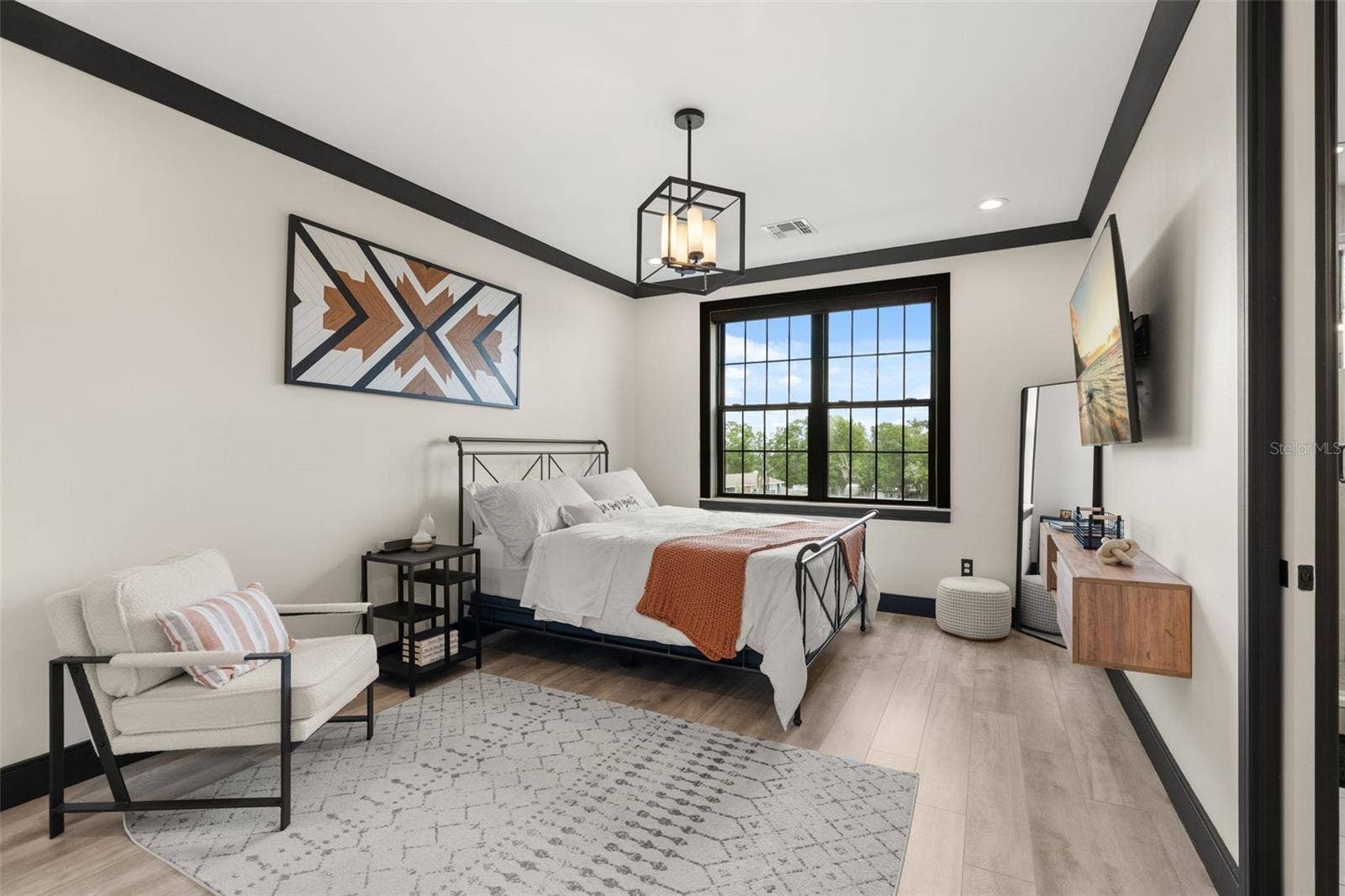 72 N PARK AVENUE, #8, Winter Garden, FL 34787 72 N PARK AVENUE, #8, Winter Garden, FL 34787