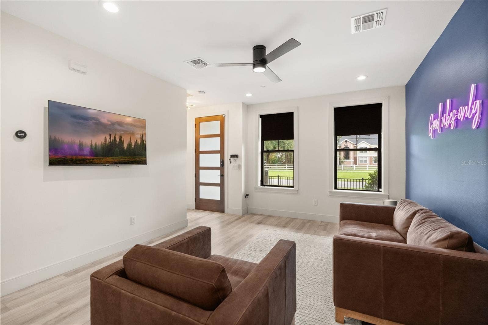 72 N PARK AVENUE, #8, Winter Garden, FL 34787 72 N PARK AVENUE, #8, Winter Garden, FL 34787