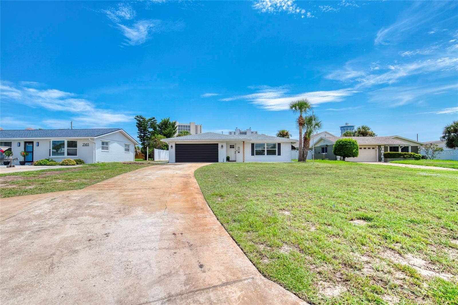 2565 S PENINSULA DRIVE, Daytona Beach, FL 32118