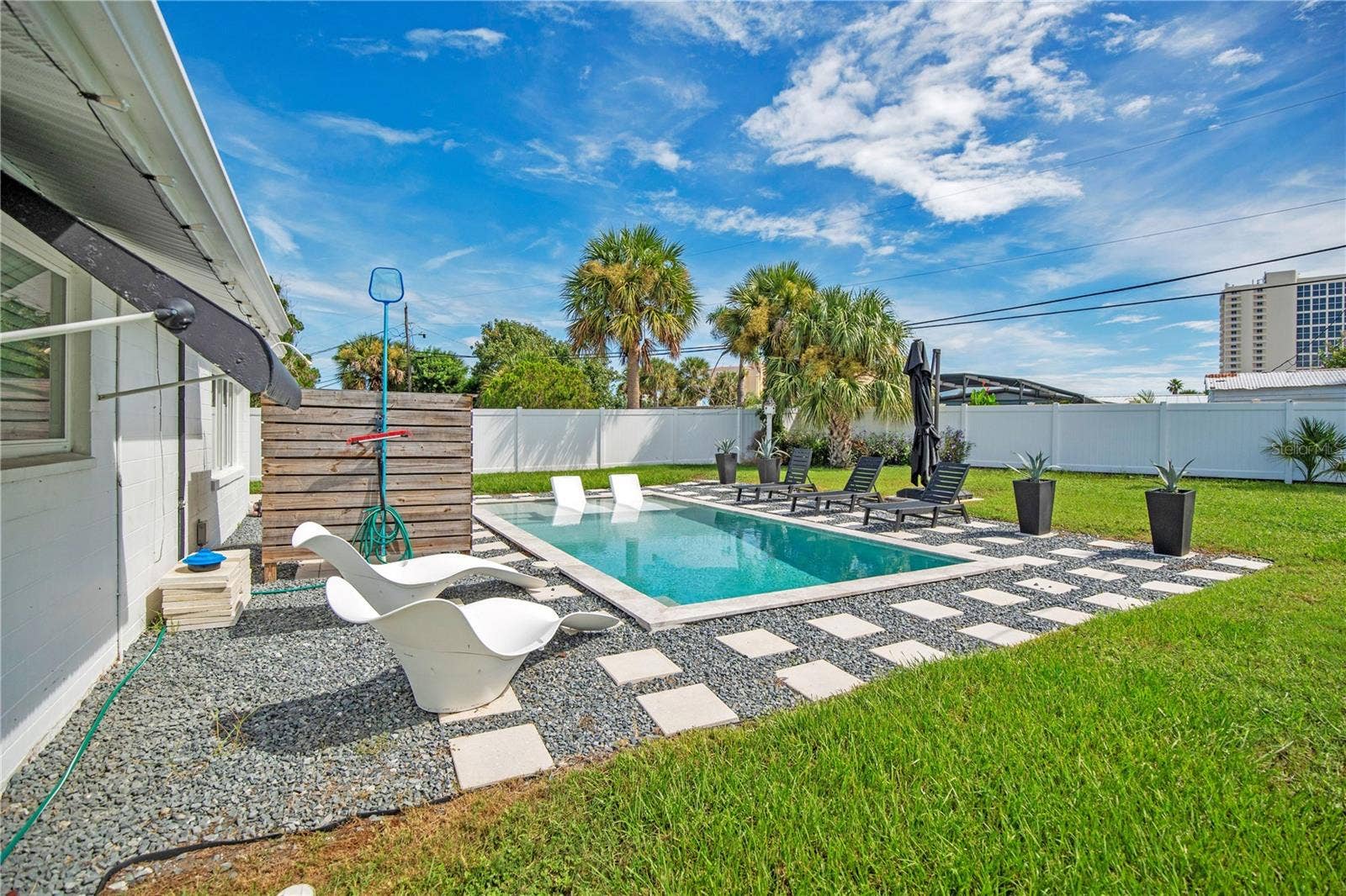 2565 S PENINSULA DRIVE, Daytona Beach, FL 32118