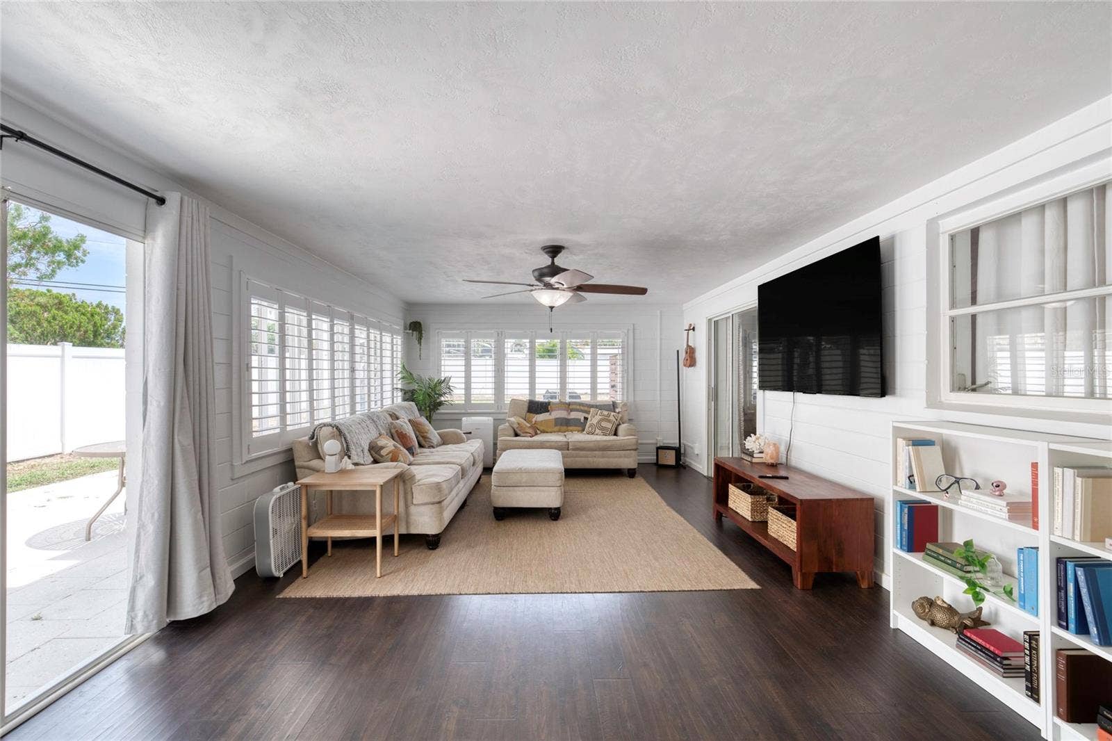 2565 S PENINSULA DRIVE, Daytona Beach, FL 32118