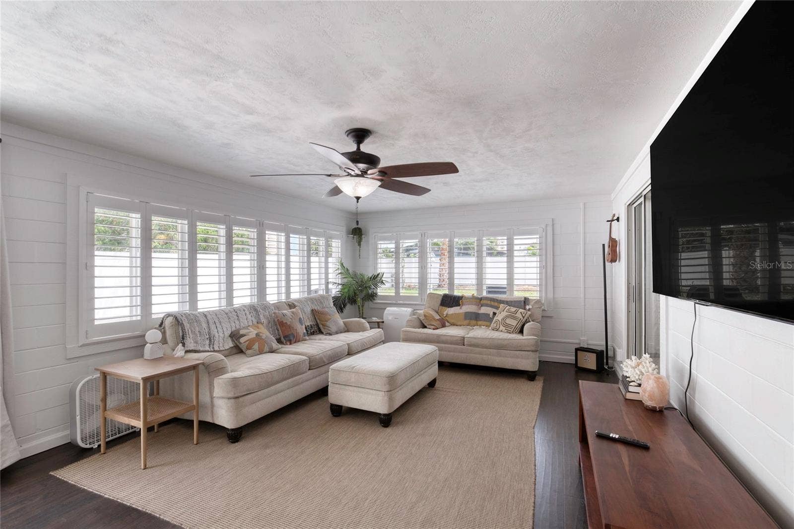 2565 S PENINSULA DRIVE, Daytona Beach, FL 32118