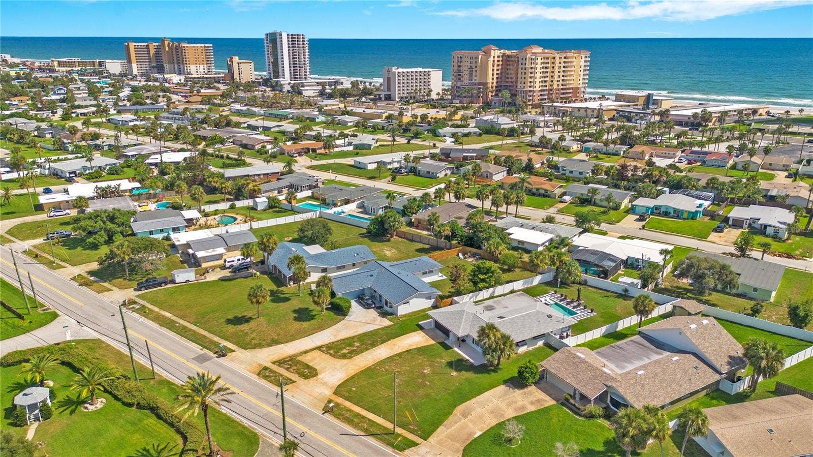 2565 S PENINSULA DRIVE, Daytona Beach, FL 32118