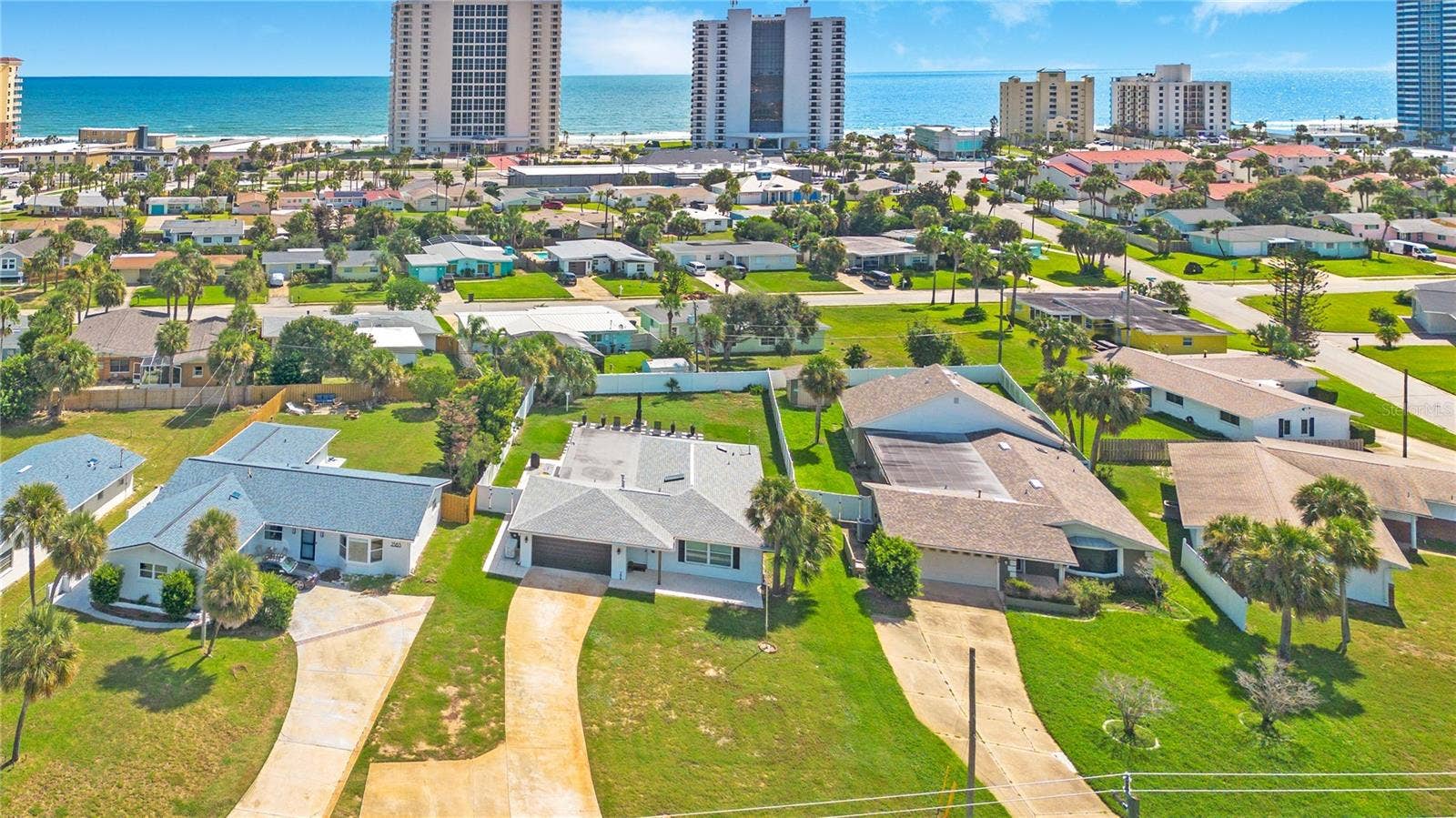 2565 S PENINSULA DRIVE, Daytona Beach, FL 32118