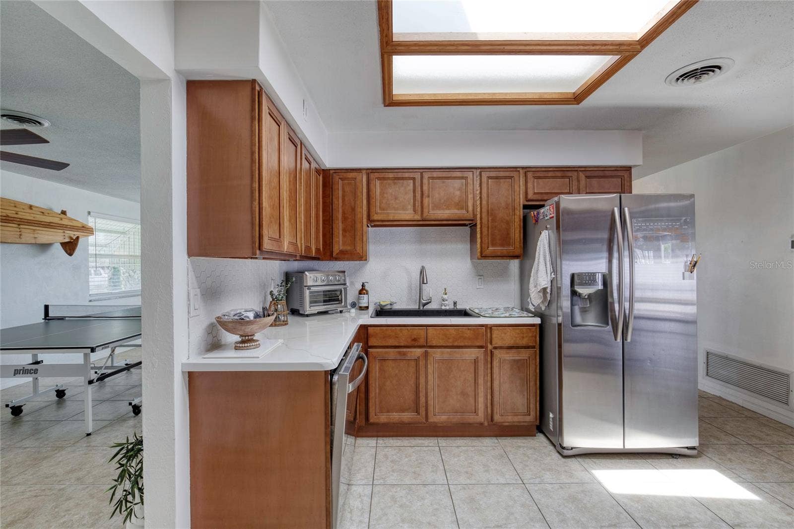 2565 S PENINSULA DRIVE, Daytona Beach, FL 32118