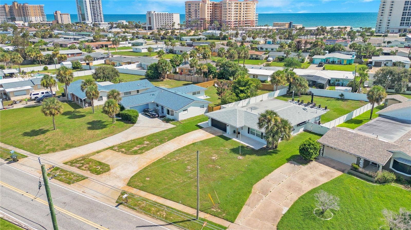 2565 S PENINSULA DRIVE, Daytona Beach, FL 32118