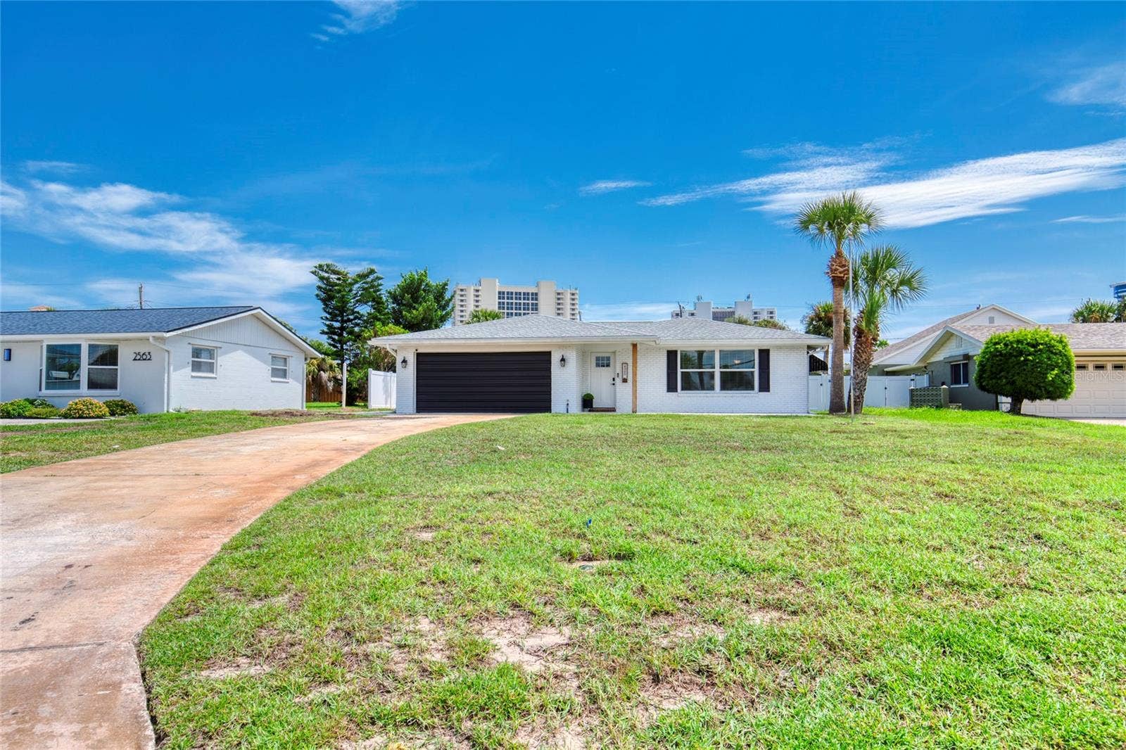2565 S PENINSULA DRIVE, Daytona Beach, FL 32118