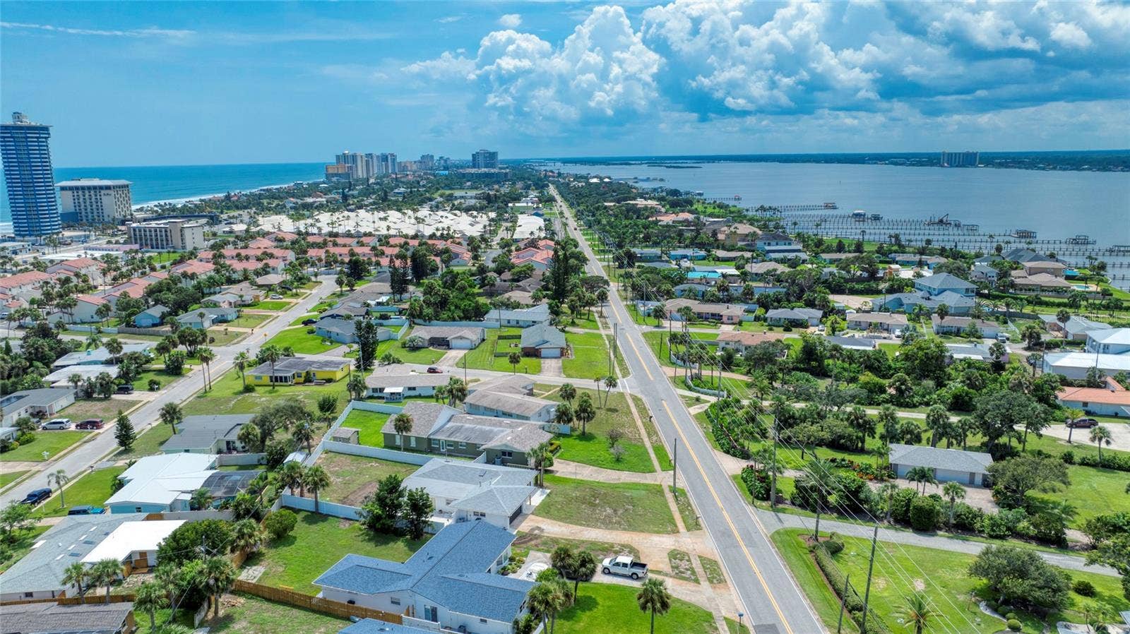 2565 S PENINSULA DRIVE, Daytona Beach, FL 32118