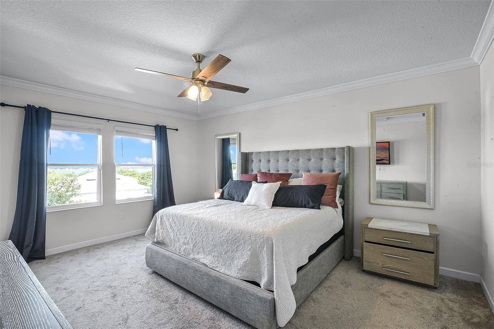 1123 DORA PARC LANE, Mount Dora, FL 32757