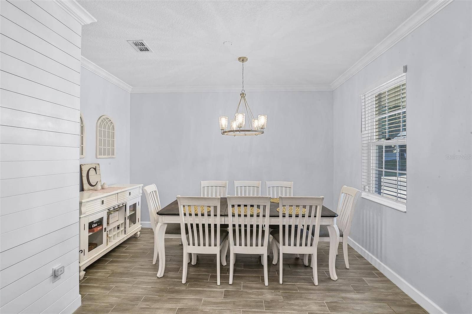 1123 DORA PARC LANE, Mount Dora, FL 32757