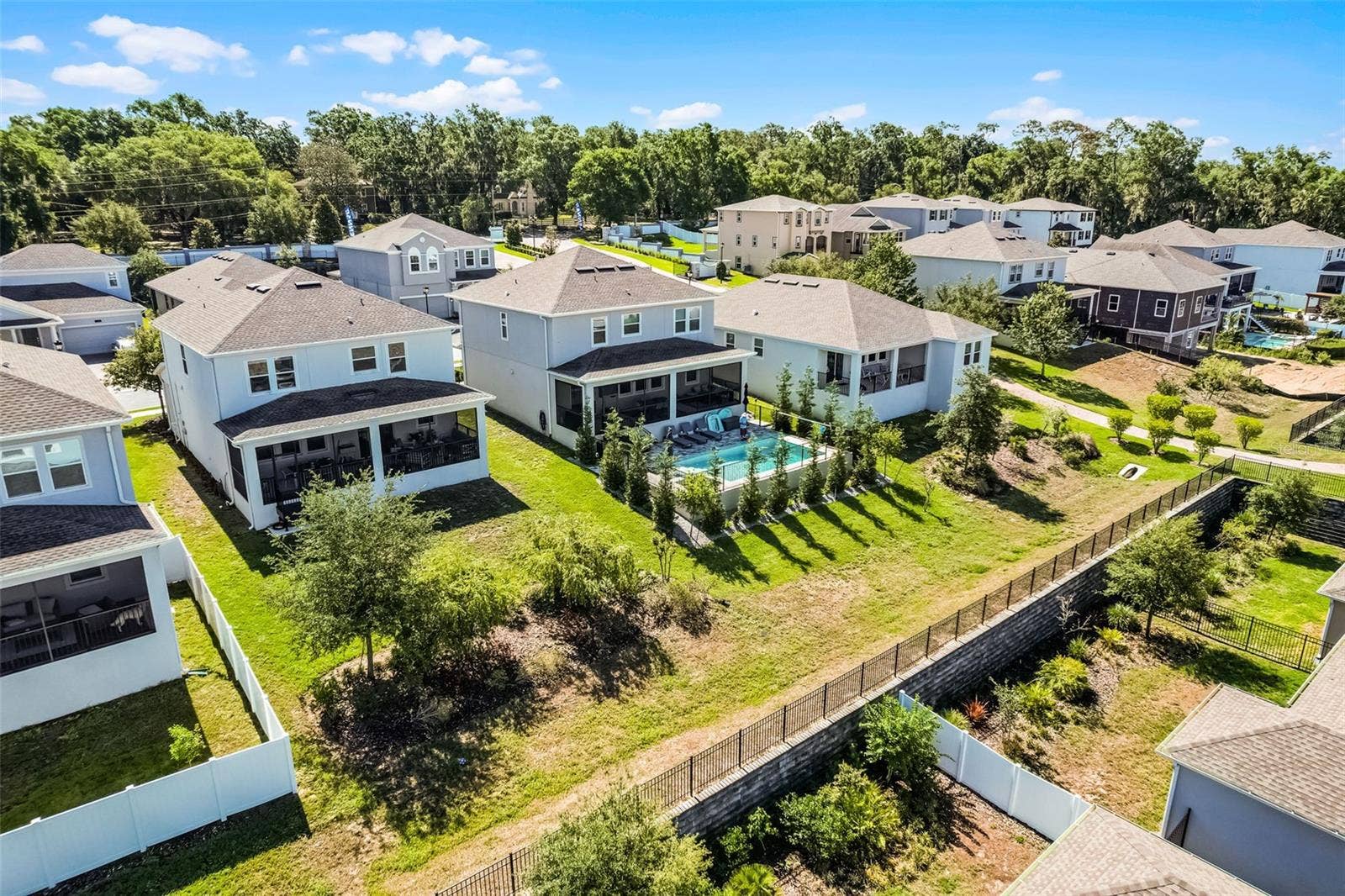 1123 DORA PARC LANE, Mount Dora, FL 32757