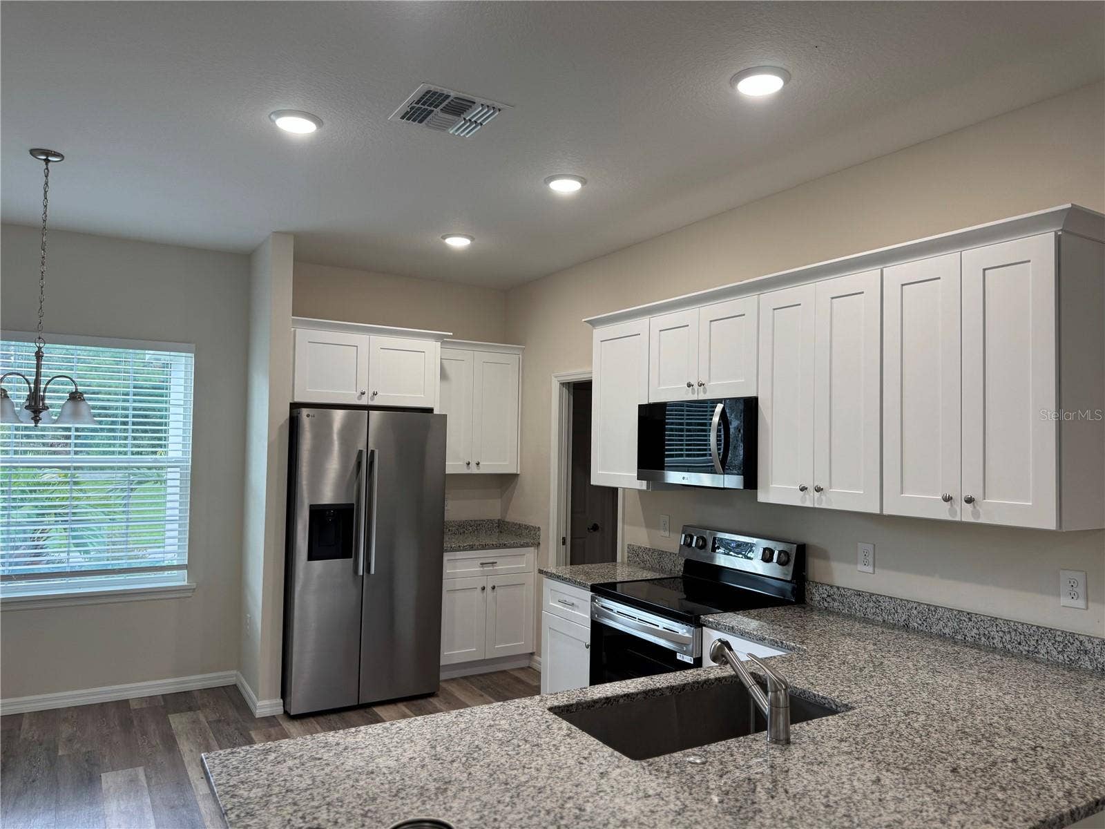 41346 PERSIMMON STREET, Eustis, FL 32736