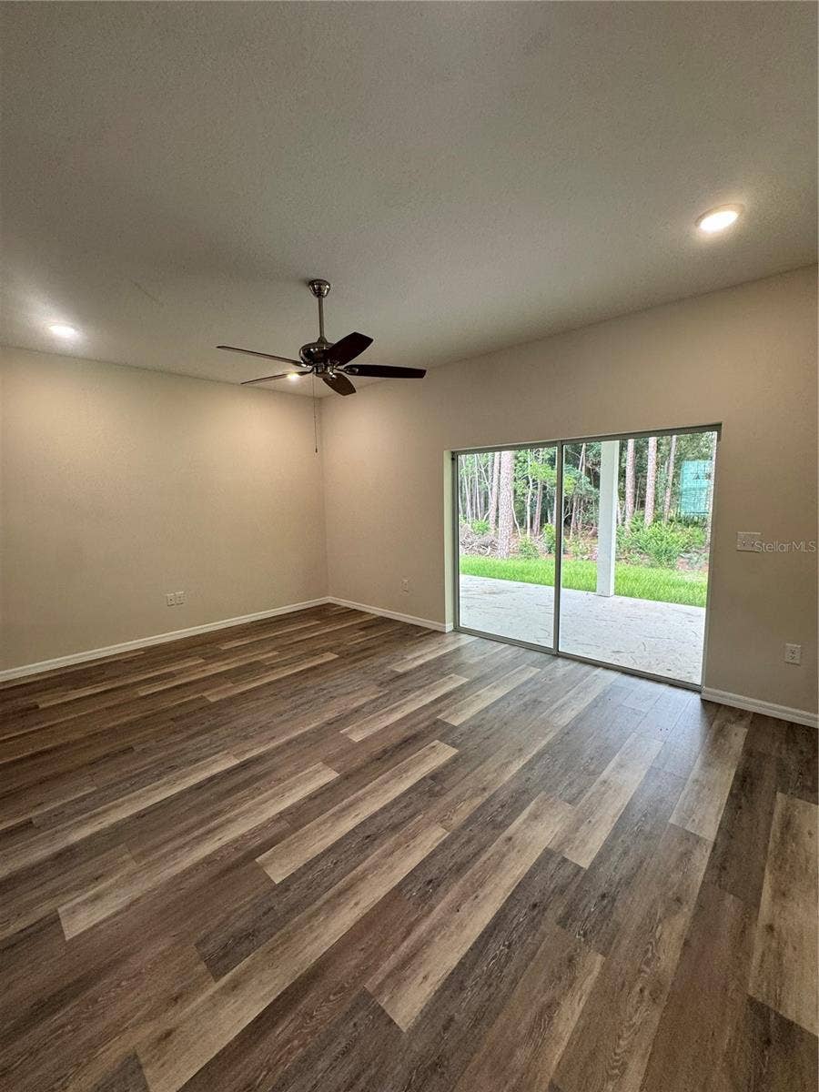 41346 PERSIMMON STREET, Eustis, FL 32736
