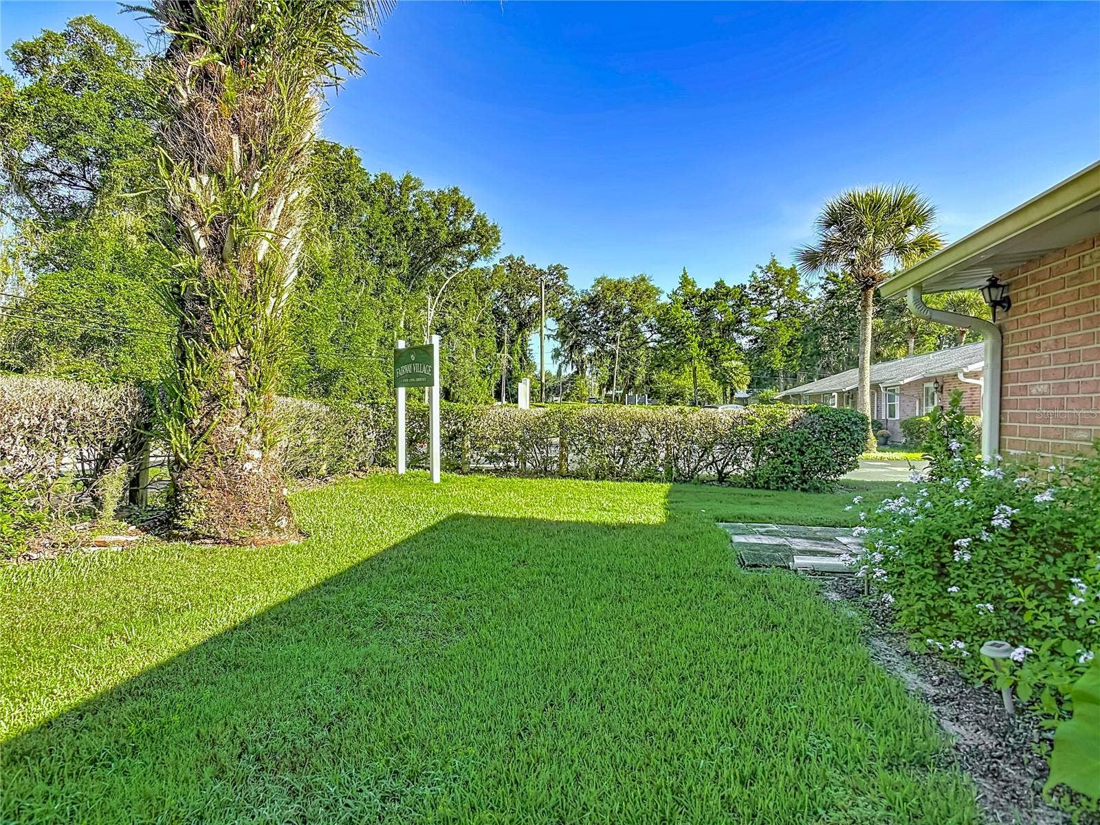 1 FAIRWAY COURT, Deland, FL 32724 1 FAIRWAY COURT, Deland, FL 32724