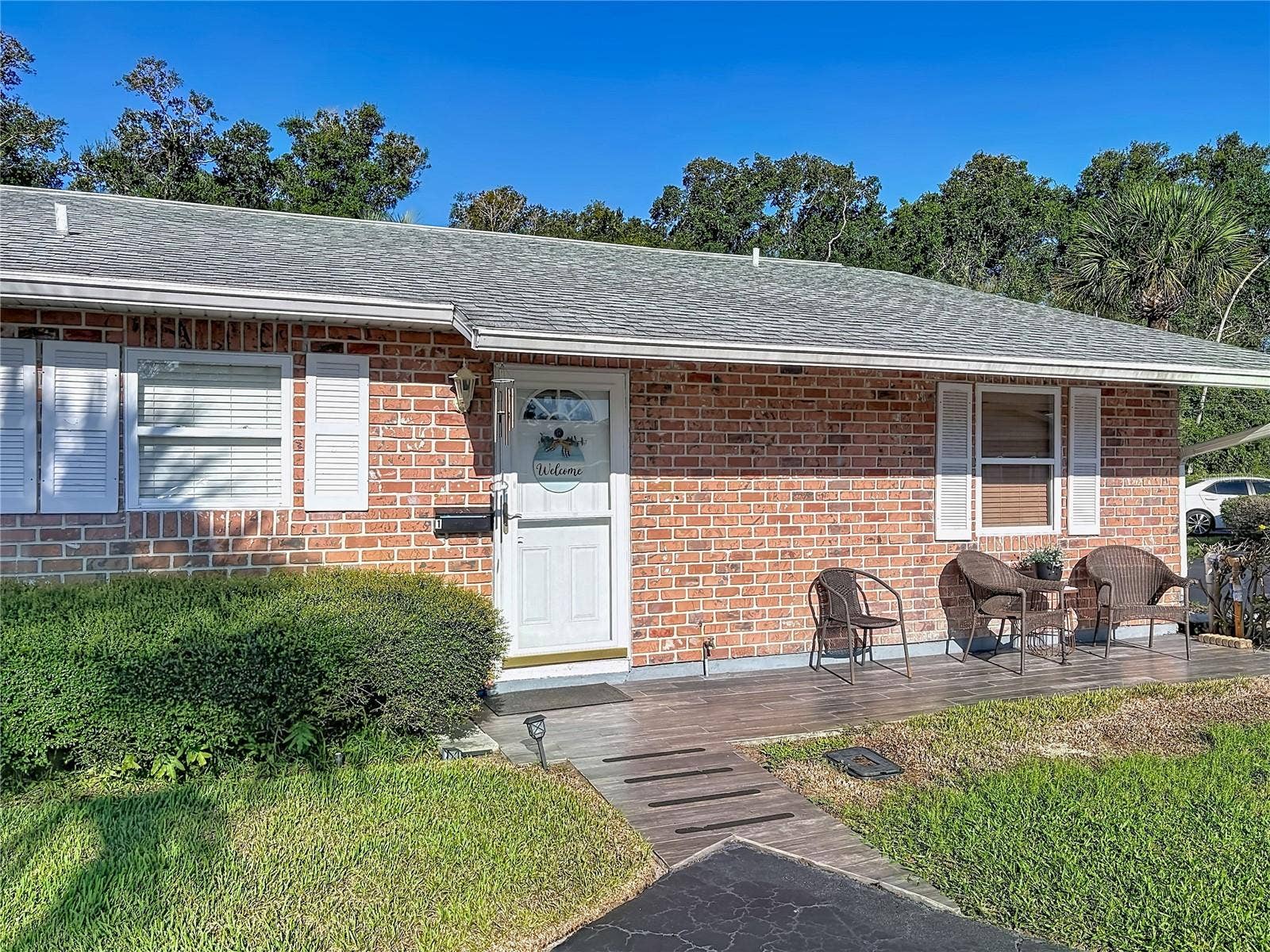 1 FAIRWAY COURT, Deland, FL 32724 1 FAIRWAY COURT, Deland, FL 32724