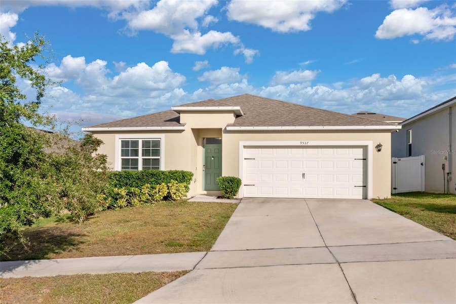 Property photo for 9537 BLACK WALNUT DRIVE, Clermont, FL