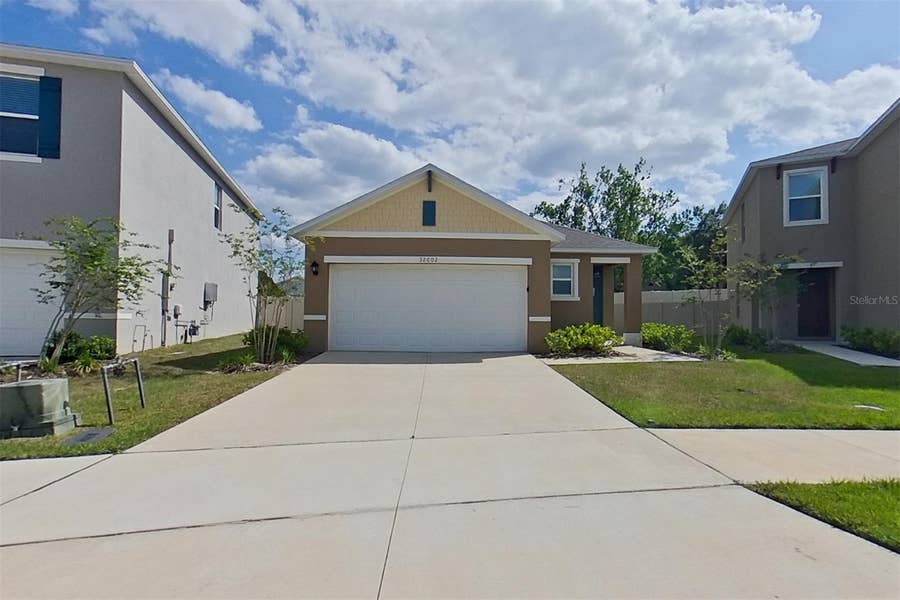 Property photo for 32002 KATELIN CIRCLE, Leesburg, FL