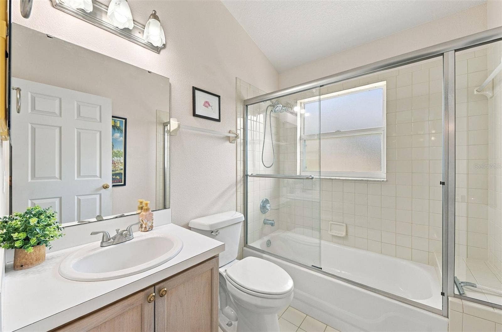 1022 CHALLENGER AVENUE, Davenport, FL 33897 1022 CHALLENGER AVENUE, Davenport, FL 33897