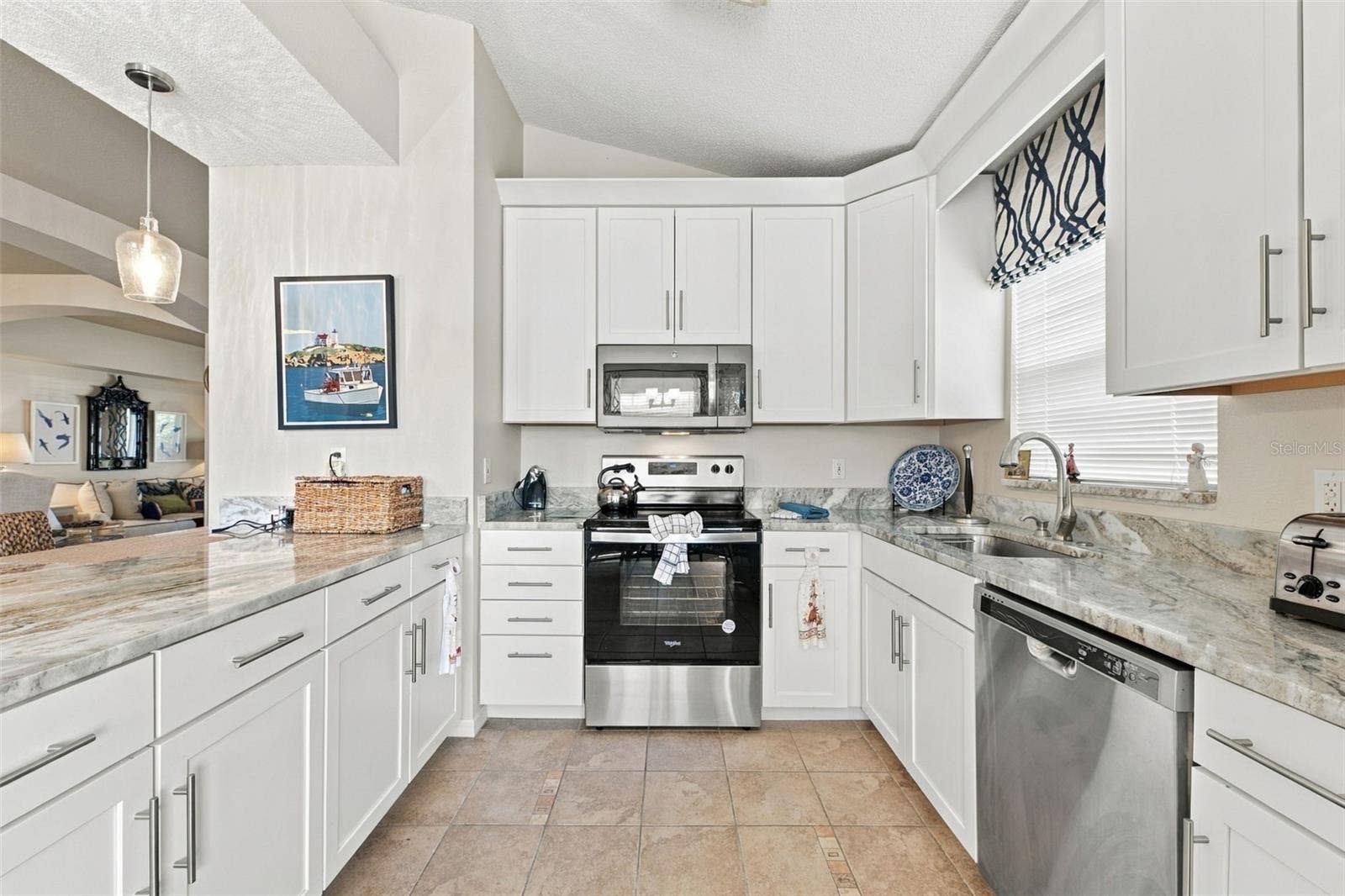 1022 CHALLENGER AVENUE, Davenport, FL 33897 1022 CHALLENGER AVENUE, Davenport, FL 33897