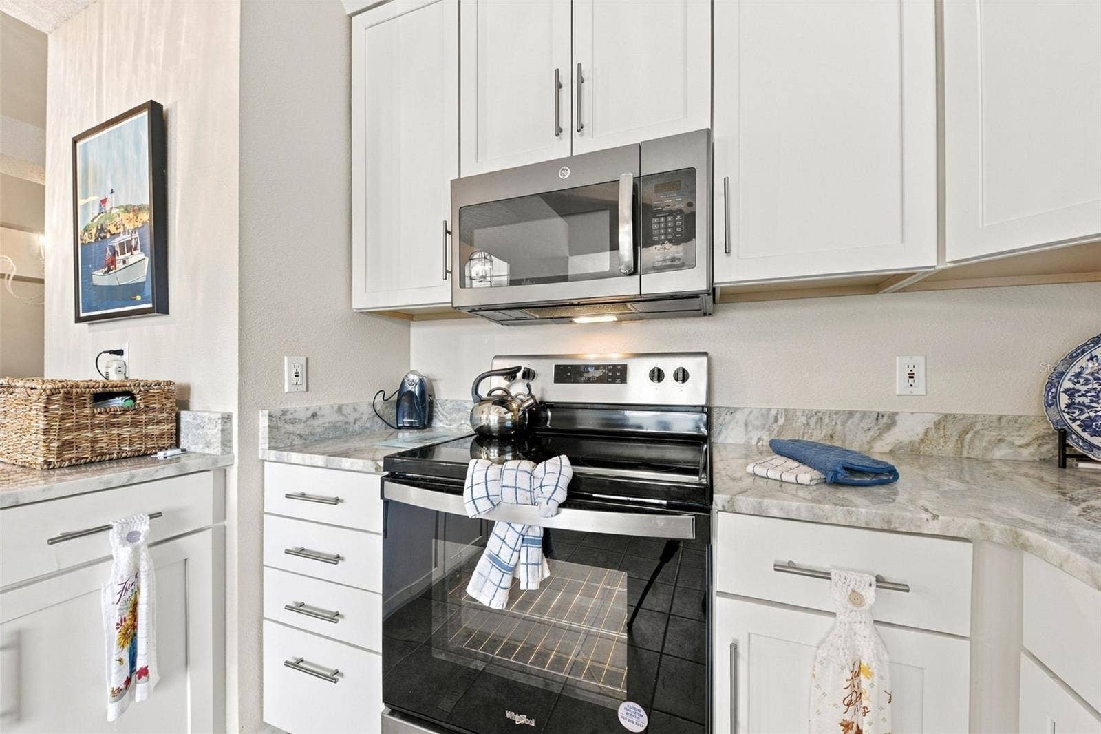 1022 CHALLENGER AVENUE, Davenport, FL 33897 1022 CHALLENGER AVENUE, Davenport, FL 33897