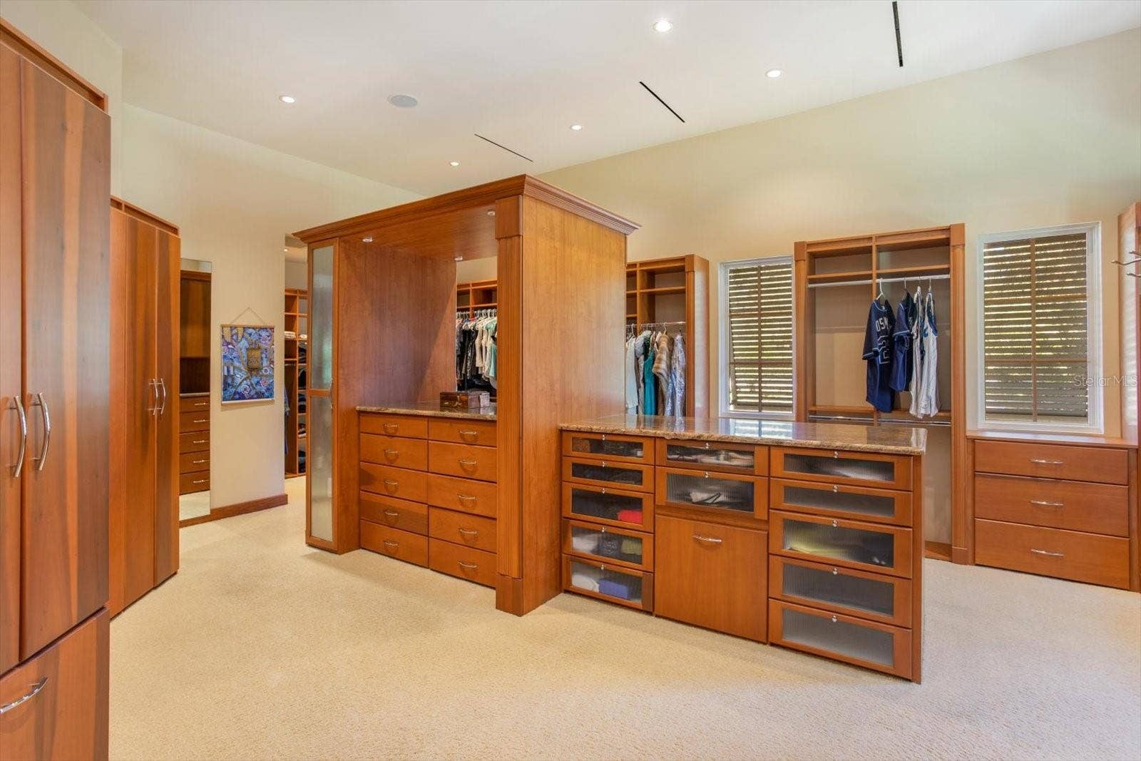 5192 VARDON DRIVE, Windermere, FL 34786 Master closet