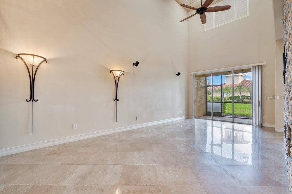8766 THE ESPLANADE, #24, Orlando, FL 32836 8766 THE ESPLANADE, #24, Orlando, FL 32836