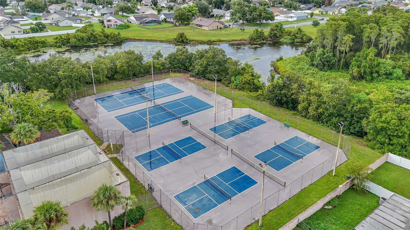 2601 BRIANA COURT, Orlando, FL 32837 2601 BRIANA COURT, Orlando, FL 32837