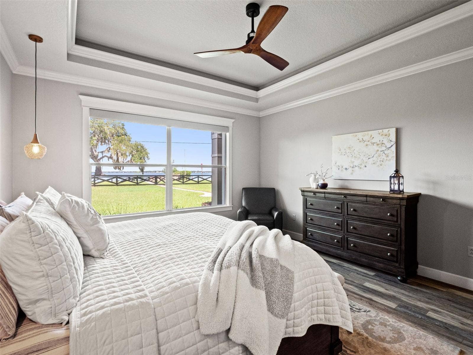 12442 LAKESHORE DRIVE, Clermont, FL 34711