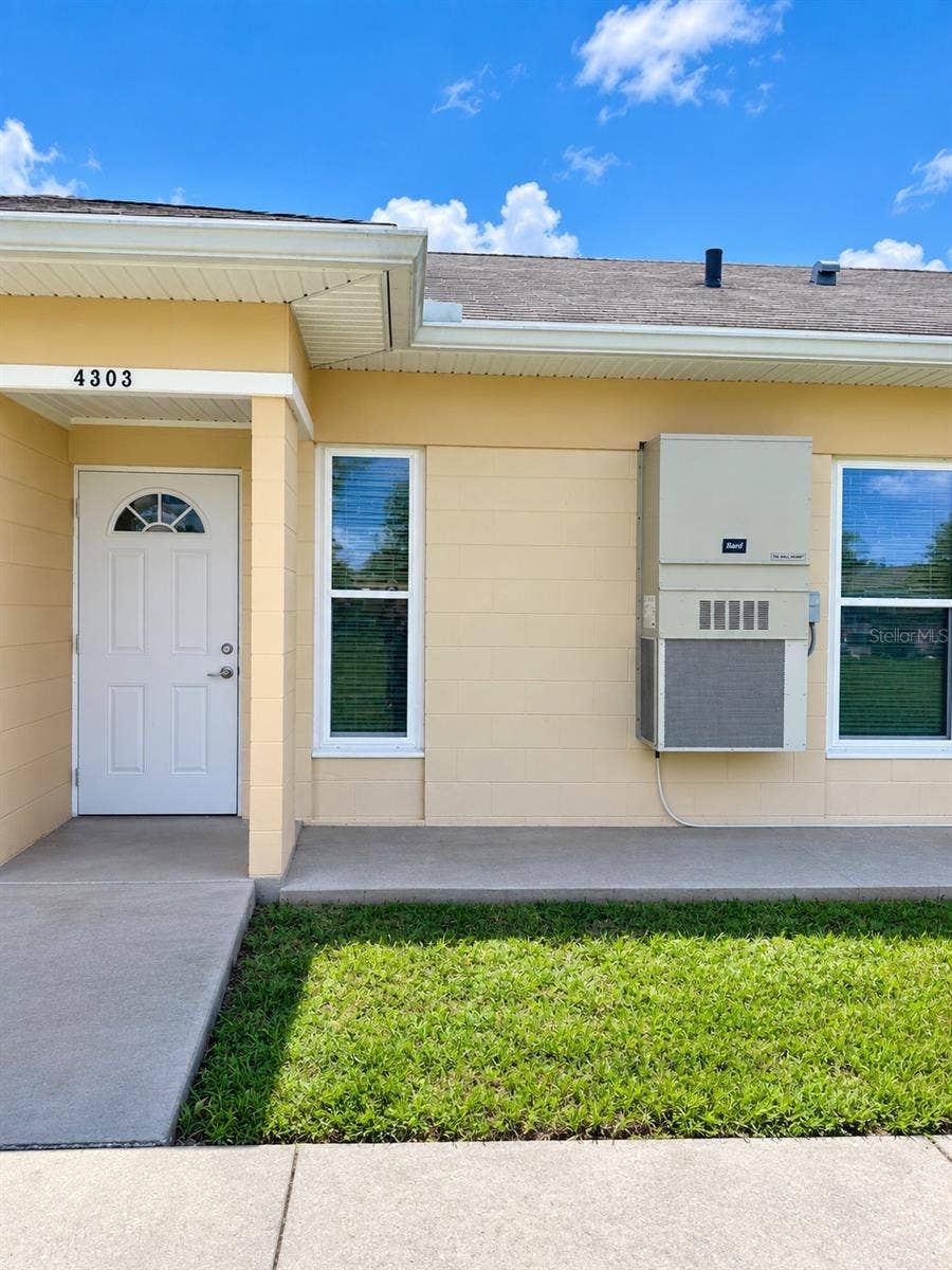 4303 CLUB CIRCLE, Lake Wales, FL 33854