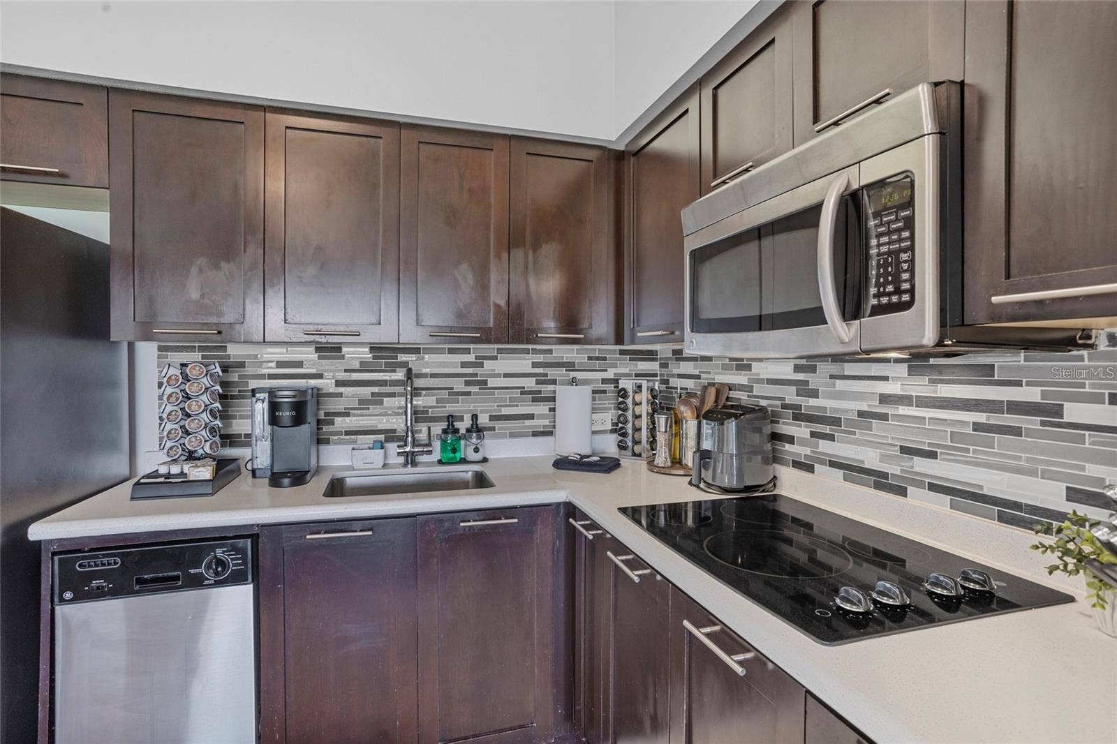 225 CELEBRATION PLACE, #427, Celebration, FL 34747 225 CELEBRATION PLACE, #427, Celebration, FL 34747