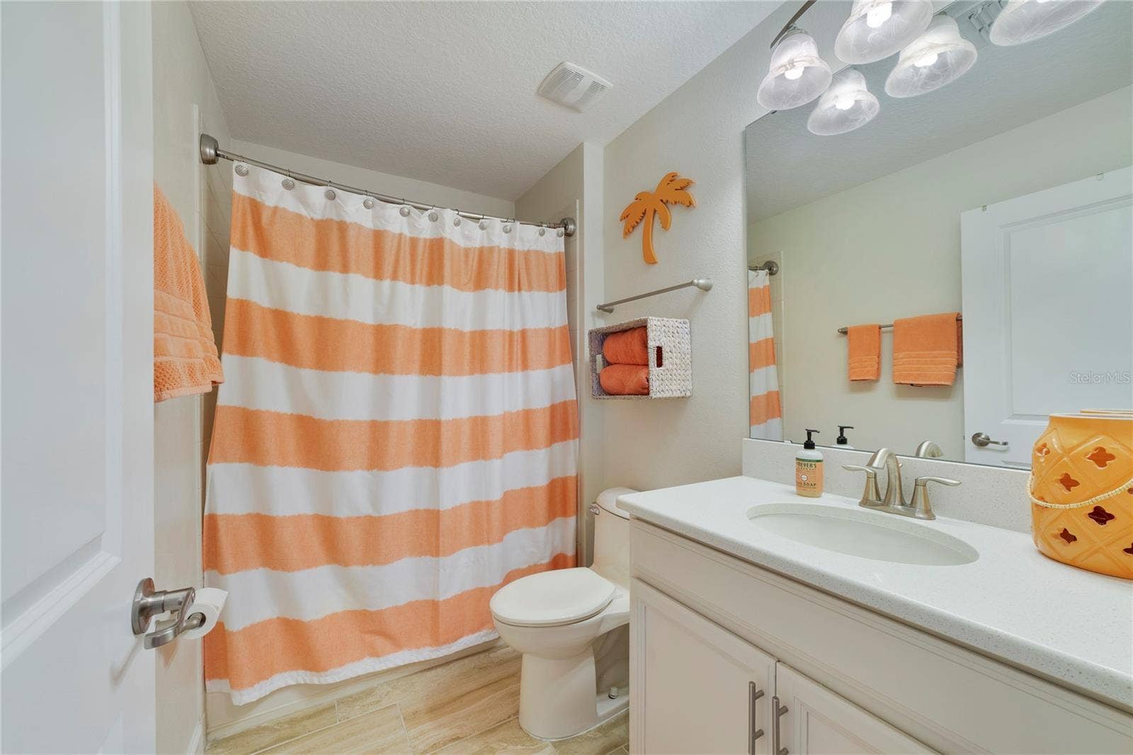 1456 MICKELSON COURT, Davenport, FL 33896 1456 MICKELSON COURT, Davenport, FL 33896
