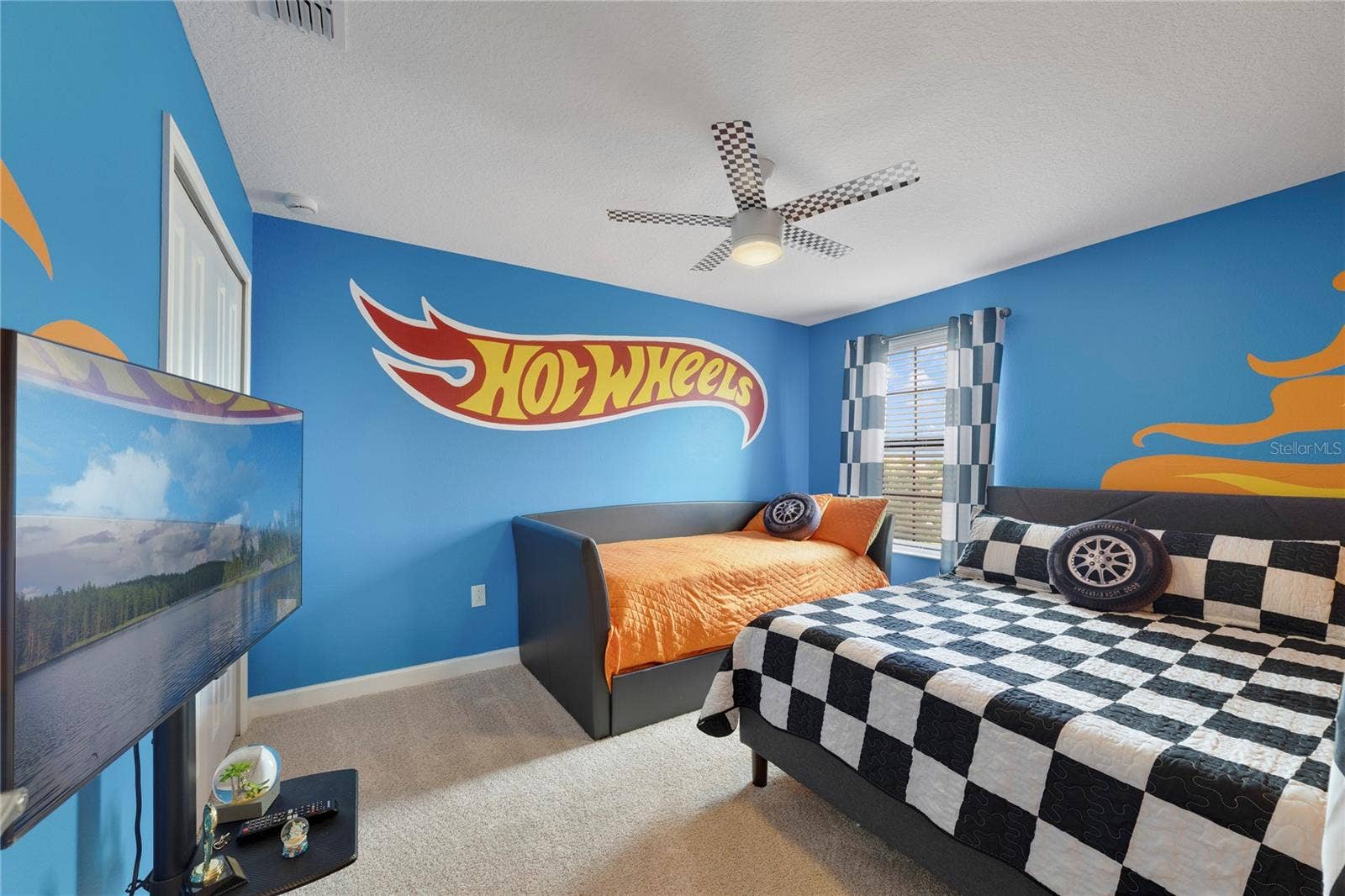 1456 MICKELSON COURT, Davenport, FL 33896 1456 MICKELSON COURT, Davenport, FL 33896