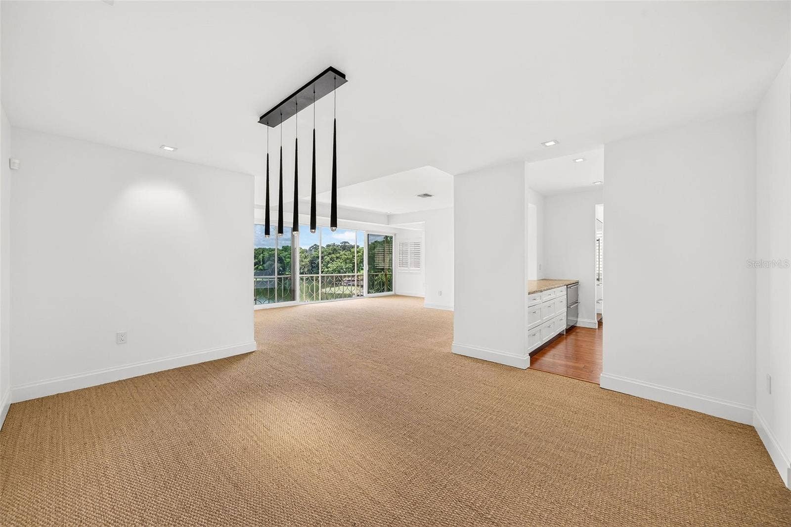 311 E MORSE BOULEVARD, #1-5, Winter Park, FL 32789 Dining Area with a Water View!