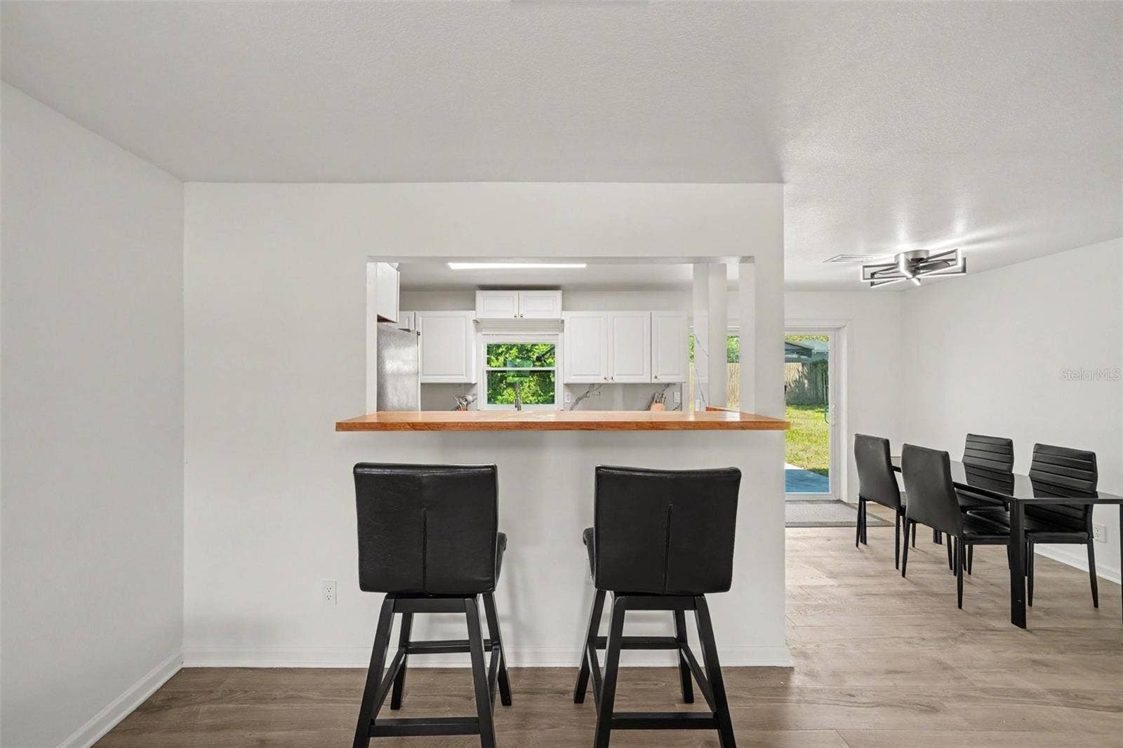 506 CAMBRIDGE CIRCLE, South Daytona, FL 32119 506 CAMBRIDGE CIRCLE, South Daytona, FL 32119