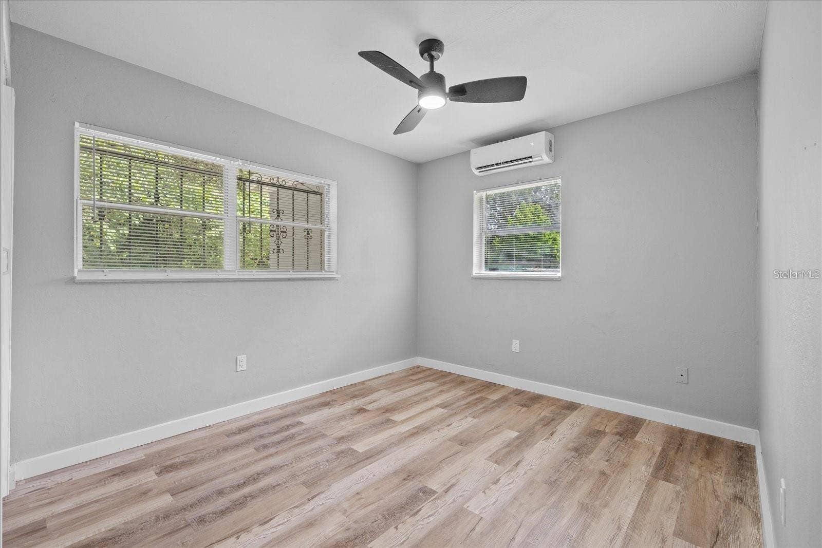 405 AVENUE M NE, Winter Haven, FL 33881 405 AVENUE M NE, Winter Haven, FL 33881