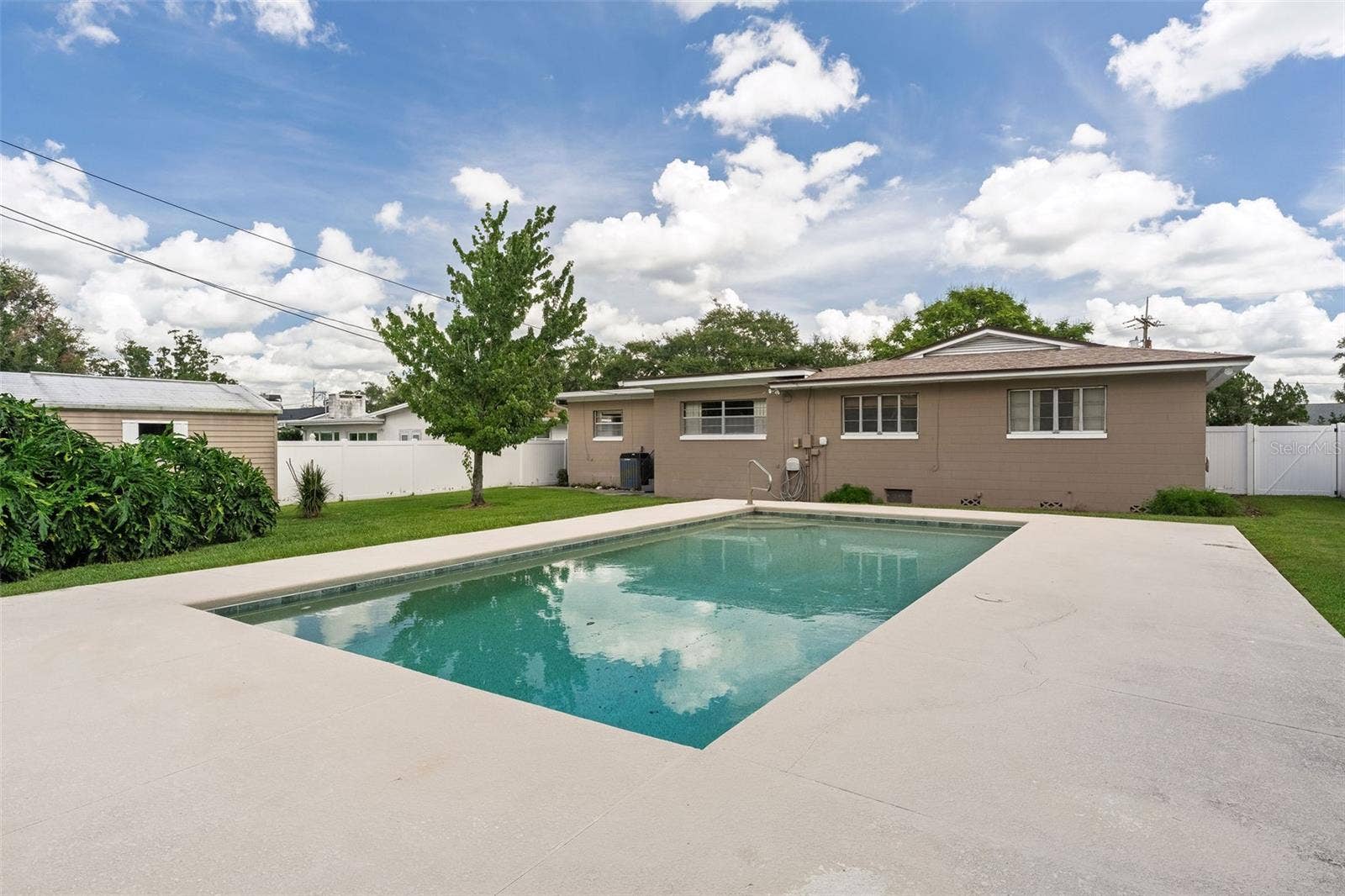 3206 ARDSLEY DRIVE, Orlando, FL 32804 3206 ARDSLEY DRIVE, Orlando, FL 32804