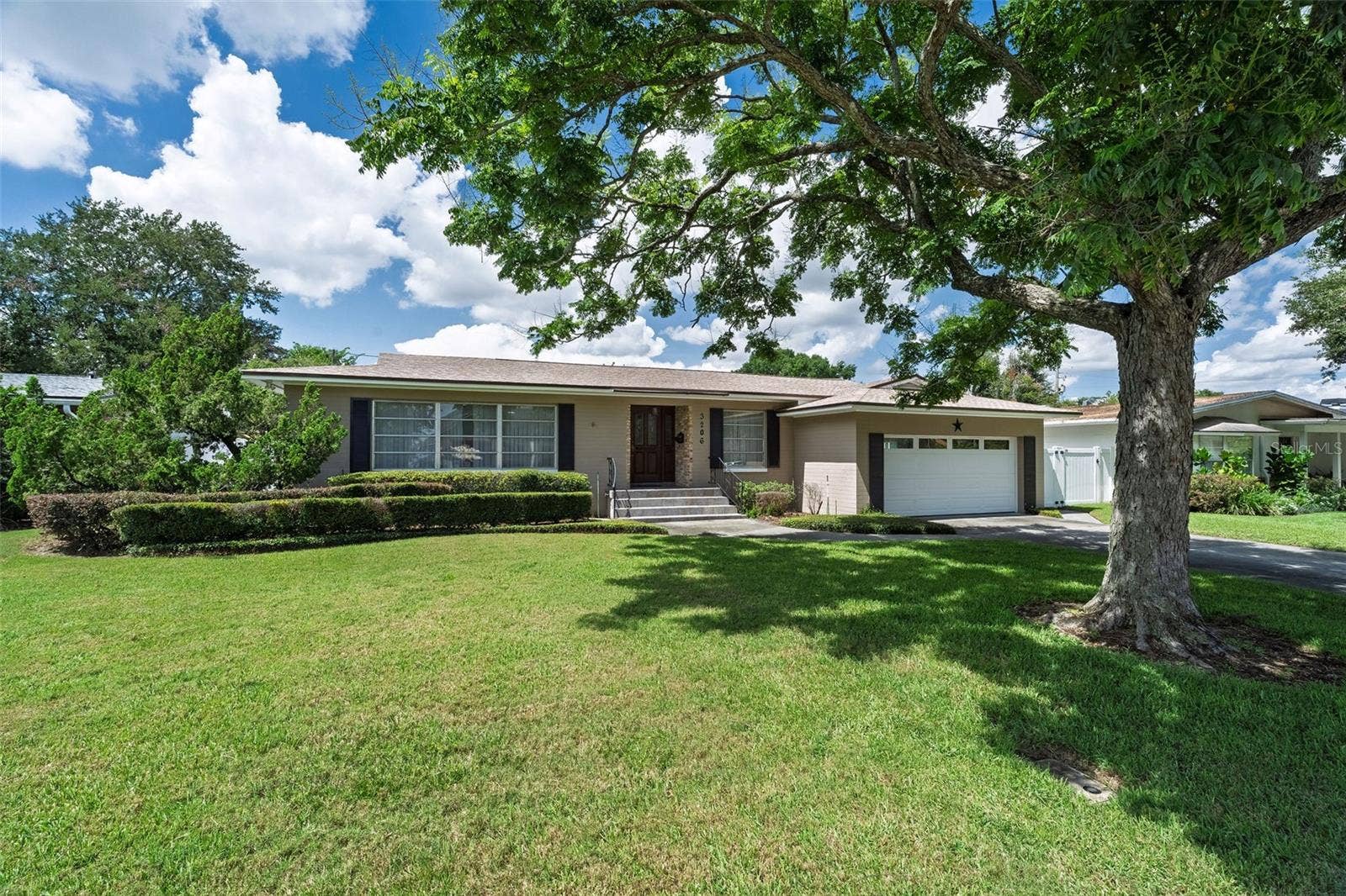 3206 ARDSLEY DRIVE, Orlando, FL 32804 3206 ARDSLEY DRIVE, Orlando, FL 32804