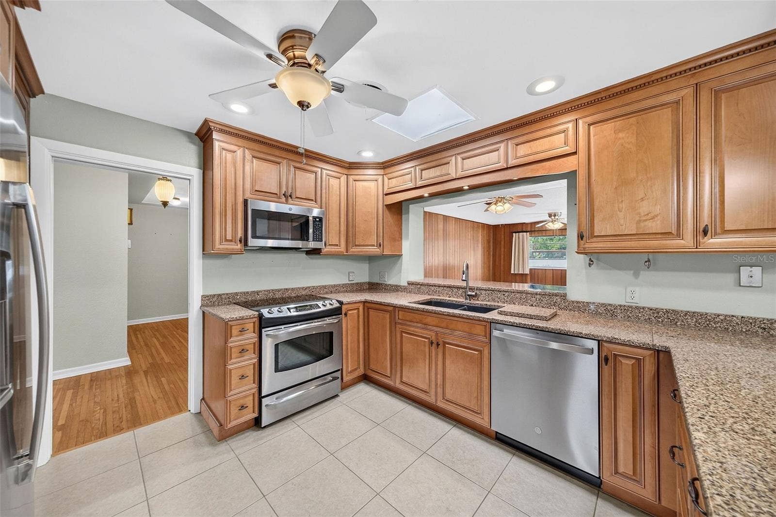 3206 ARDSLEY DRIVE, Orlando, FL 32804 3206 ARDSLEY DRIVE, Orlando, FL 32804