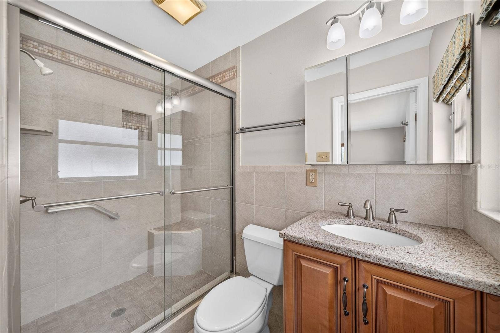 3206 ARDSLEY DRIVE, Orlando, FL 32804 3206 ARDSLEY DRIVE, Orlando, FL 32804