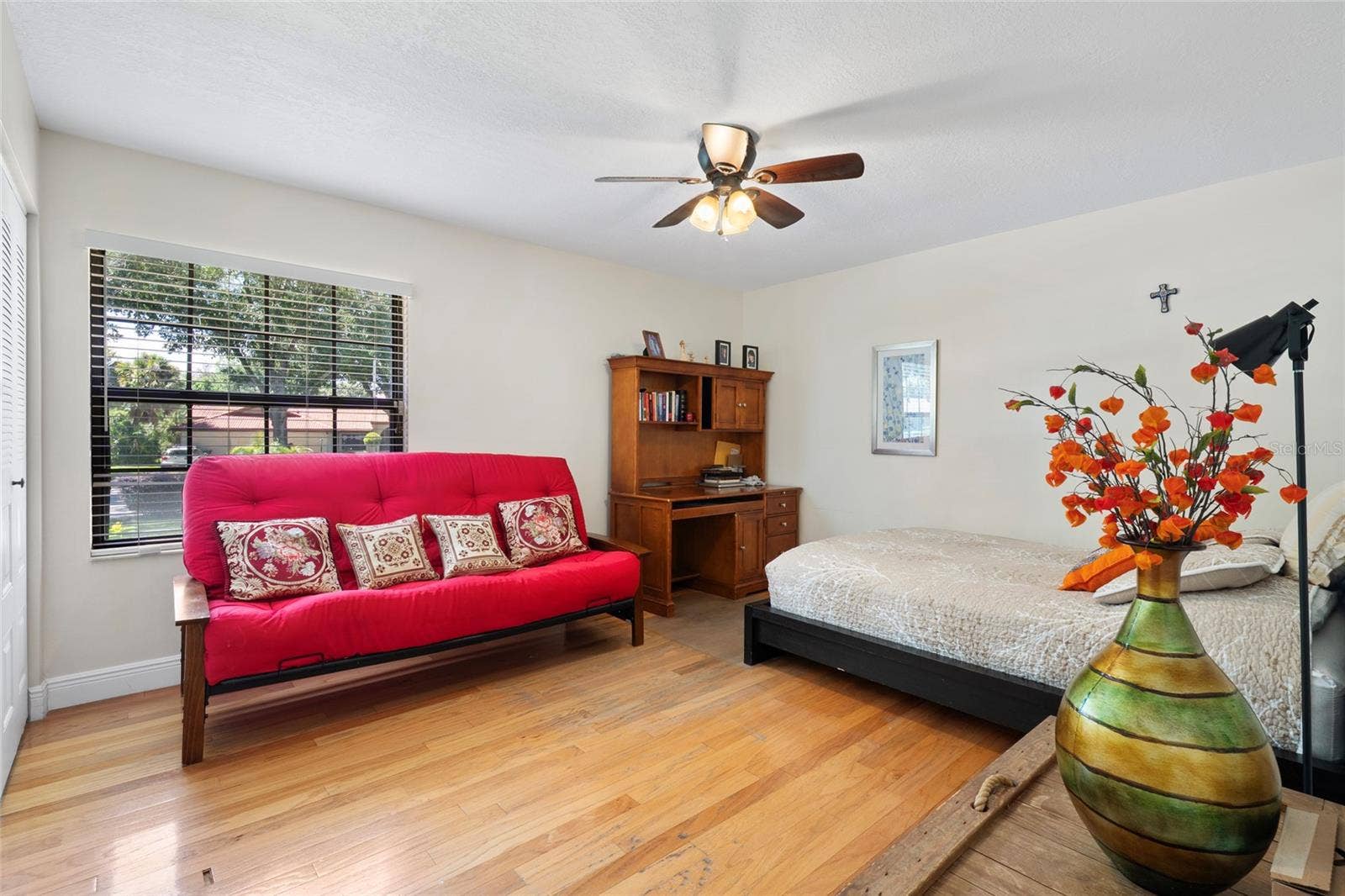 6729 EDGEWORTH DRIVE, Orlando, FL 32819 6729 EDGEWORTH DRIVE, Orlando, FL 32819