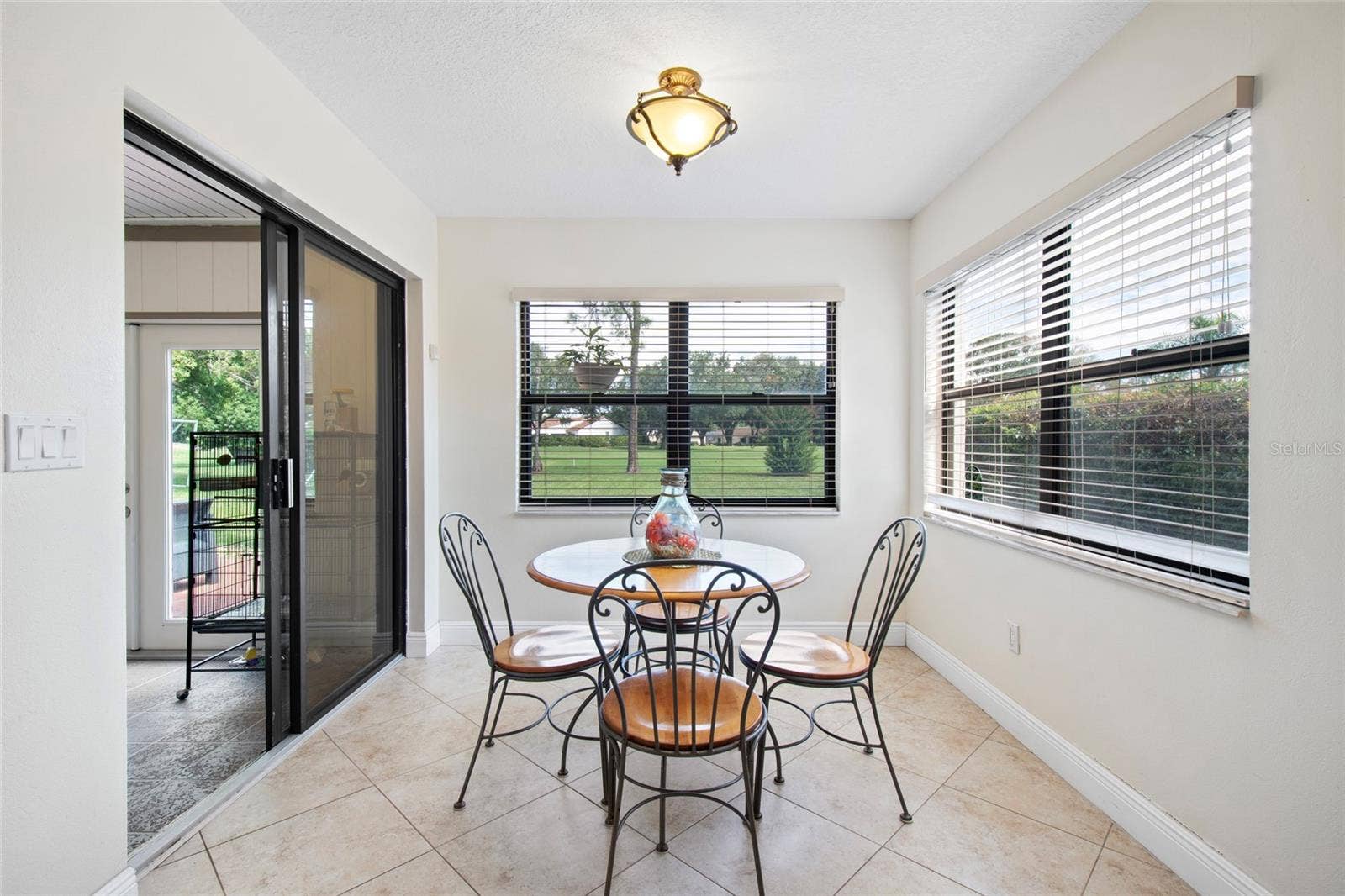 6729 EDGEWORTH DRIVE, Orlando, FL 32819 6729 EDGEWORTH DRIVE, Orlando, FL 32819