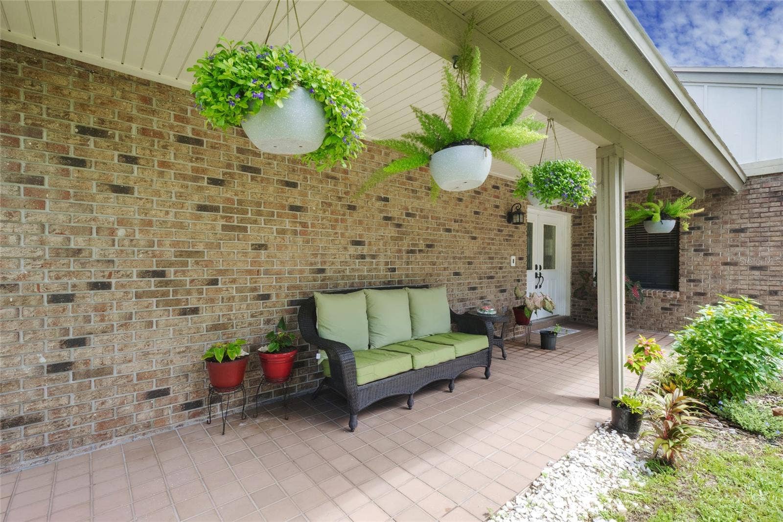6729 EDGEWORTH DRIVE, Orlando, FL 32819 6729 EDGEWORTH DRIVE, Orlando, FL 32819