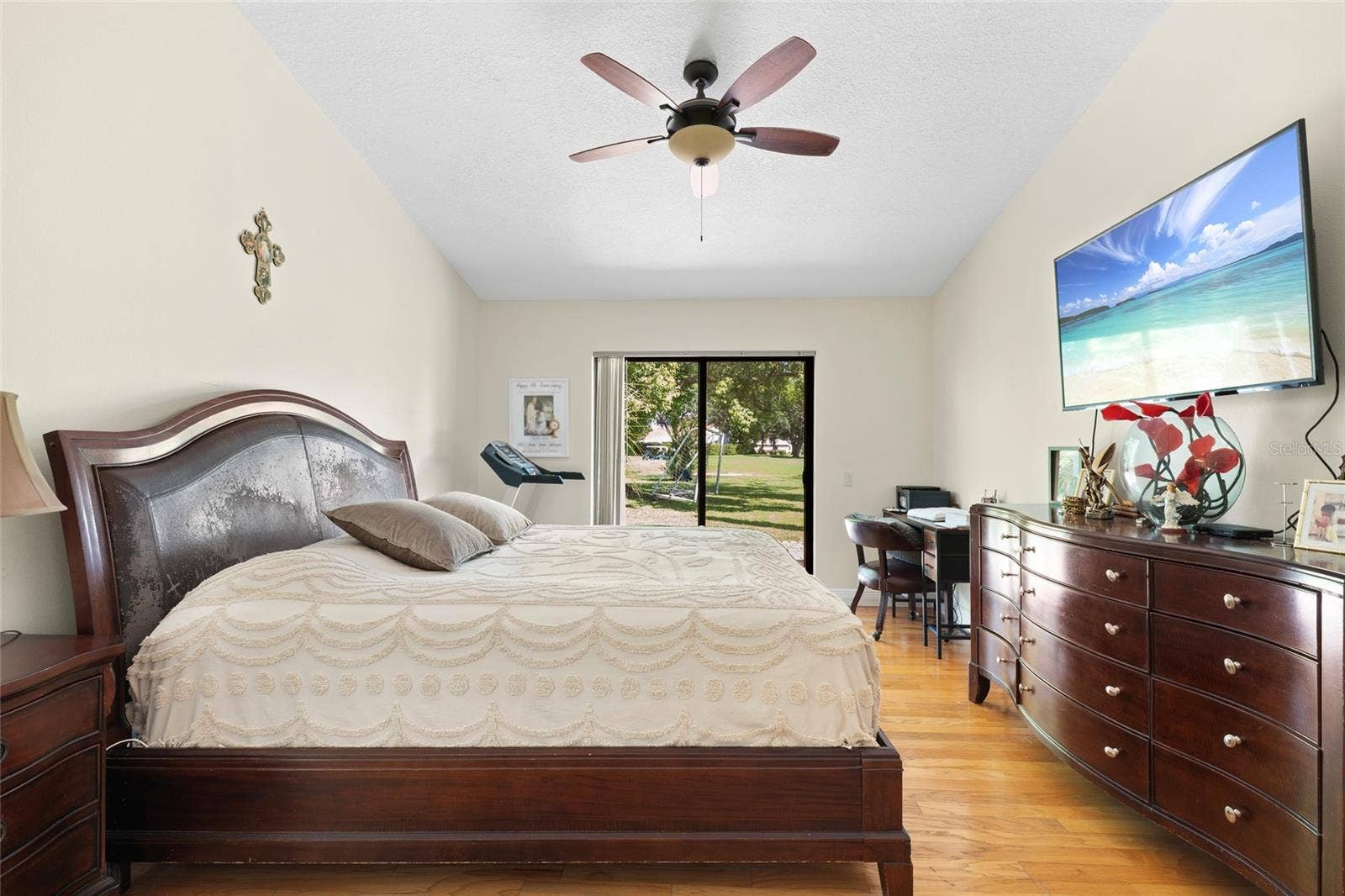 6729 EDGEWORTH DRIVE, Orlando, FL 32819 6729 EDGEWORTH DRIVE, Orlando, FL 32819