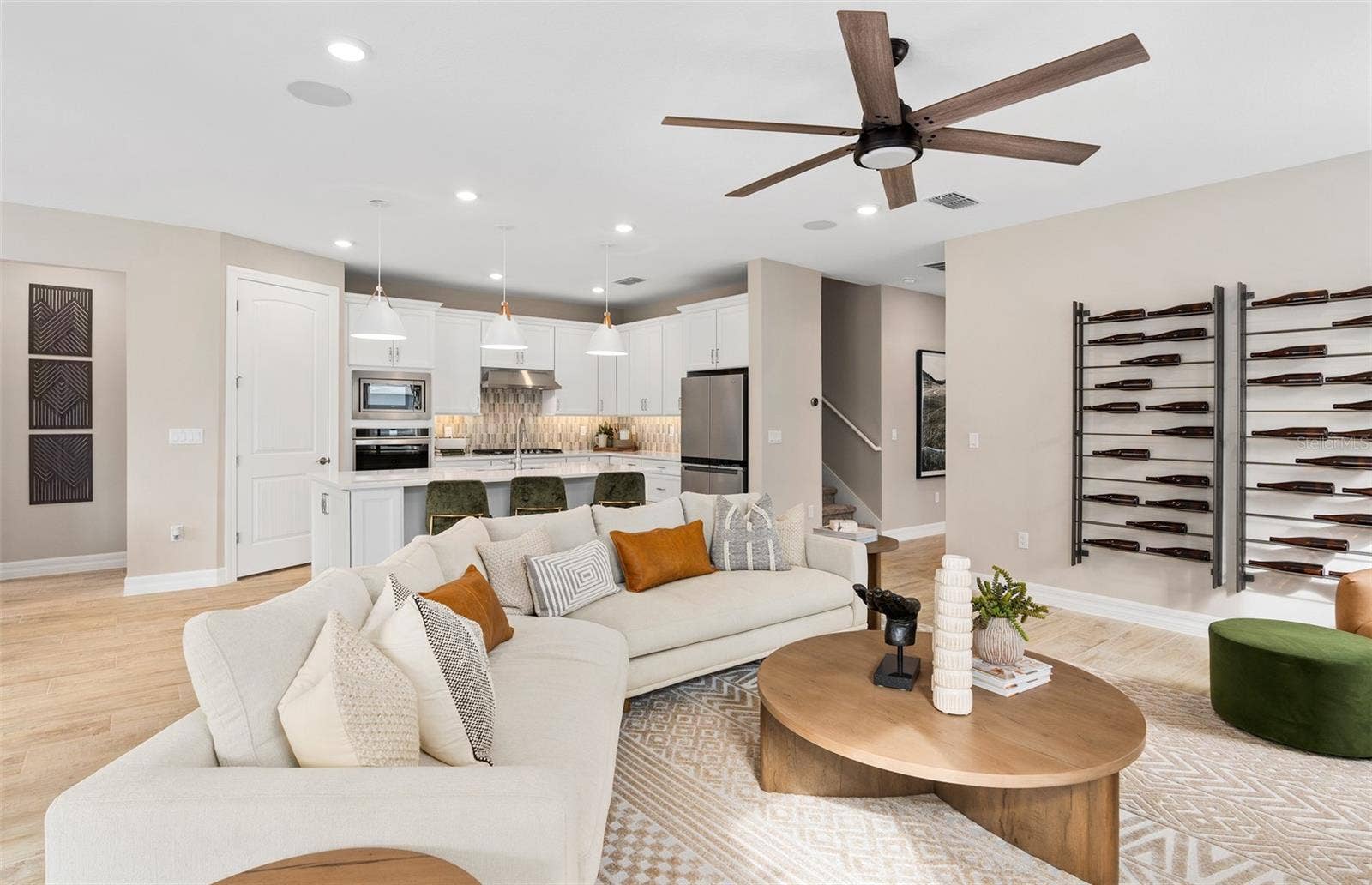 10227 PARKVIEW RESERVE LANE, Orlando, FL 32836 Model Home Design Only. Pictures and furnishings are for illustrative purposes only. Elevations, colors and options may vary. Furniture is for model home staging only.