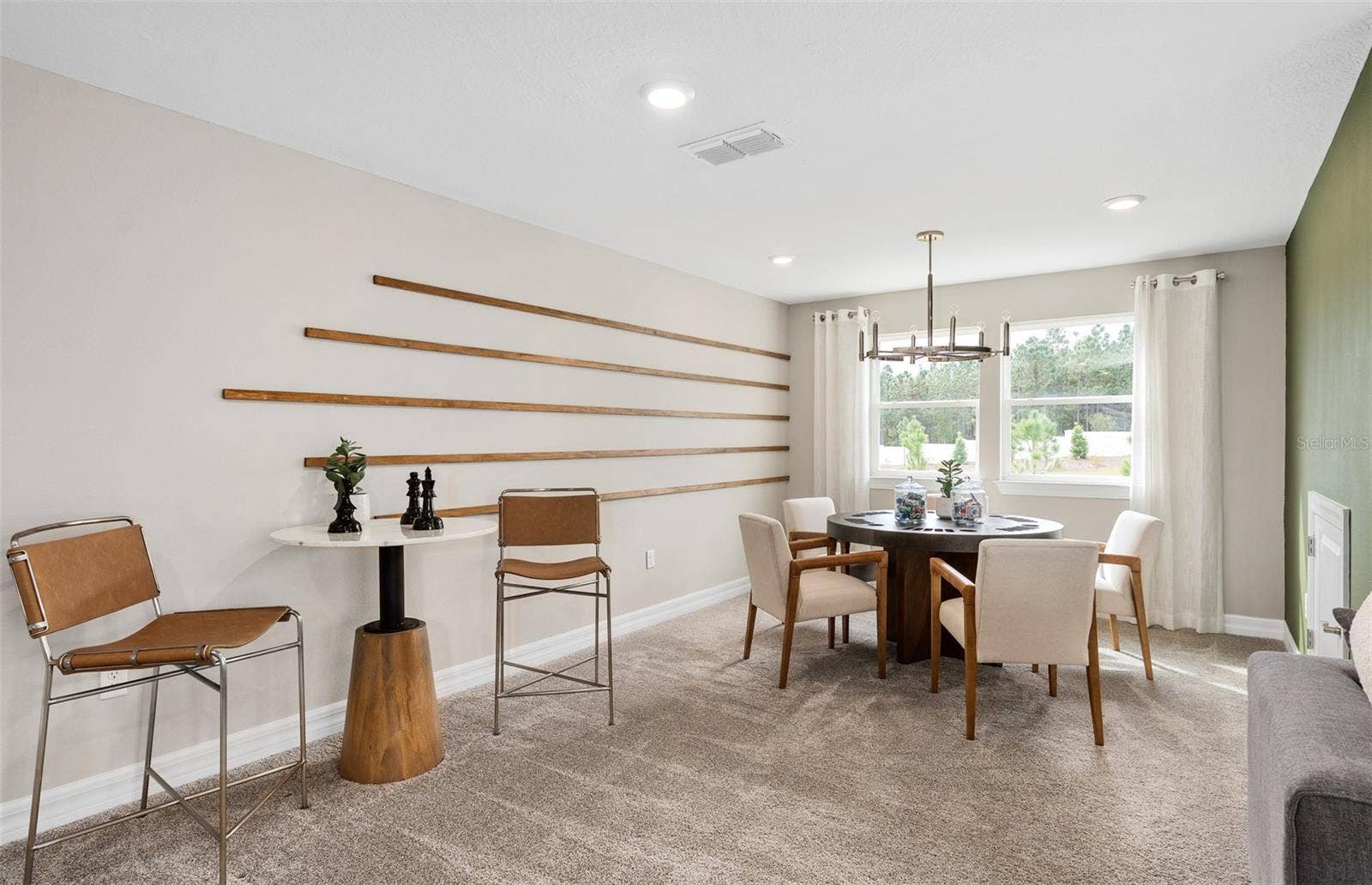 10227 PARKVIEW RESERVE LANE, Orlando, FL 32836 Model Home Design Only. Pictures and furnishings are for illustrative purposes only. Elevations, colors and options may vary. Furniture is for model home staging only.
