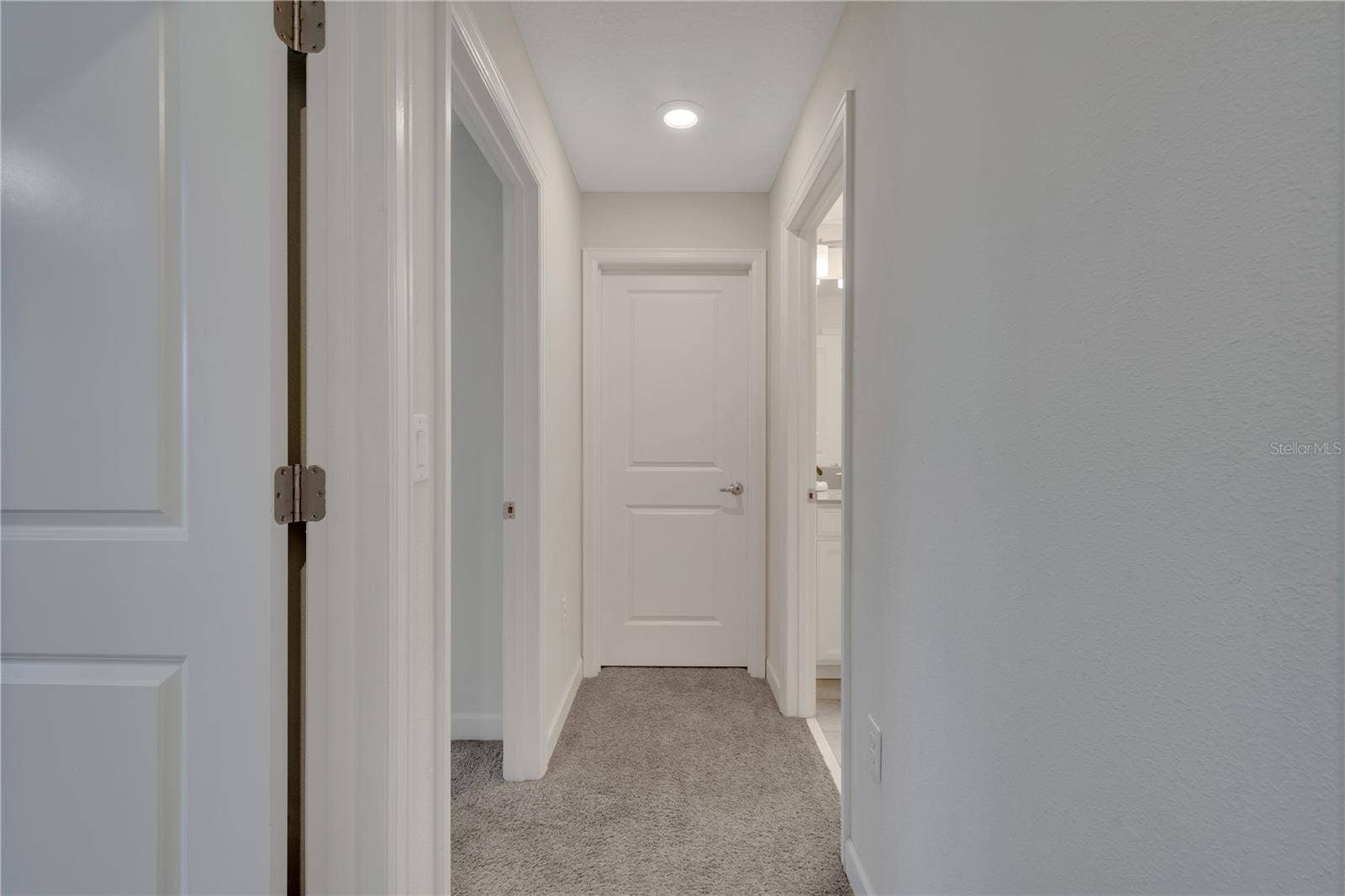 1557 SANDBAGGER DRIVE, Davenport, FL 33896 2nd. floor Hallway