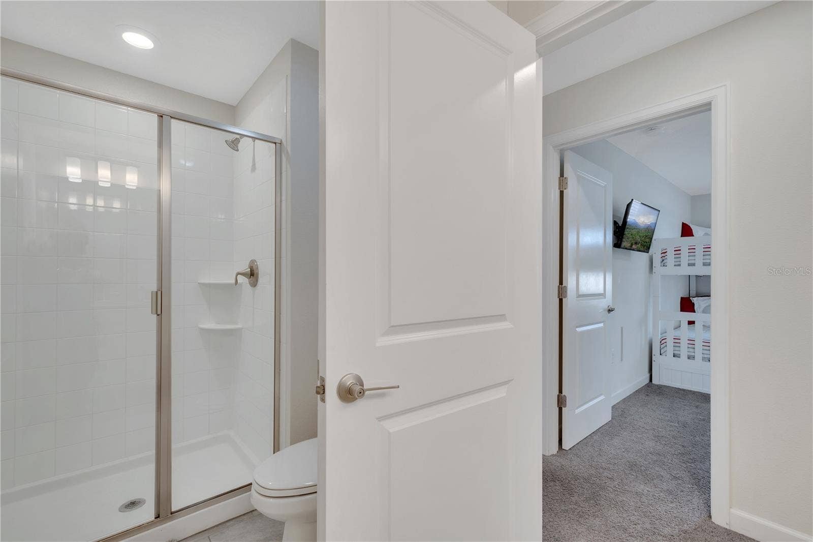 1557 SANDBAGGER DRIVE, Davenport, FL 33896 2nd. Bathroom