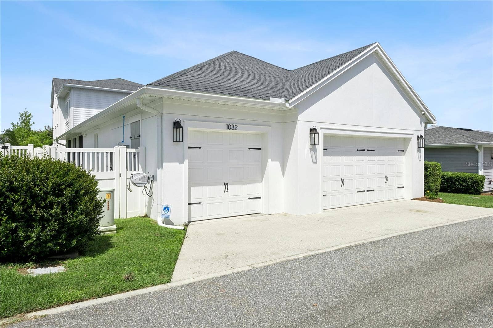1032 GALSTON ALLEY, Winter Garden, FL 34787 Huge garage