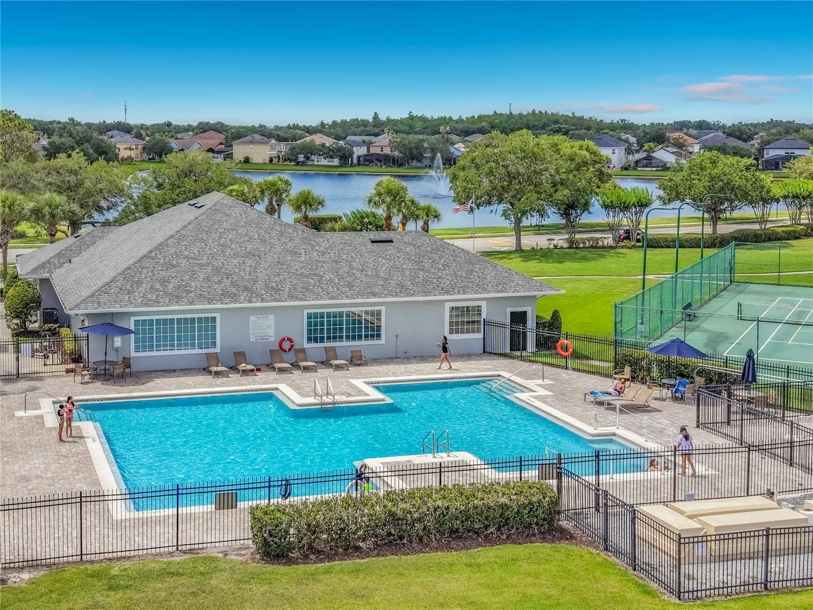 13412 SUMMER RAIN DRIVE, Orlando, FL 32828 13412 SUMMER RAIN DRIVE, Orlando, FL 32828