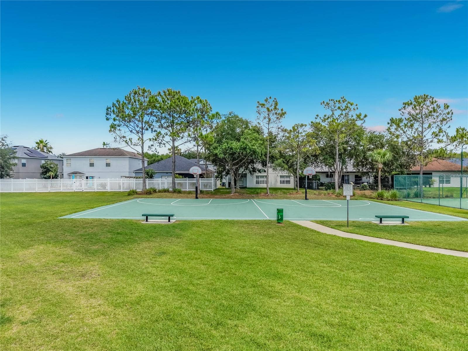 13412 SUMMER RAIN DRIVE, Orlando, FL 32828 13412 SUMMER RAIN DRIVE, Orlando, FL 32828